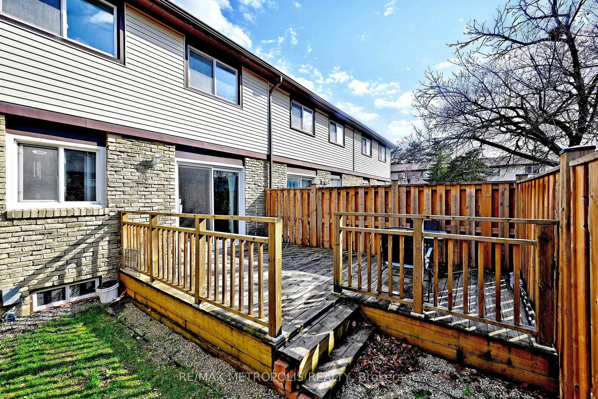 Photo 48 of Unit 83, 45 Hansen Road N, Brampton, Madoc — HOMEH