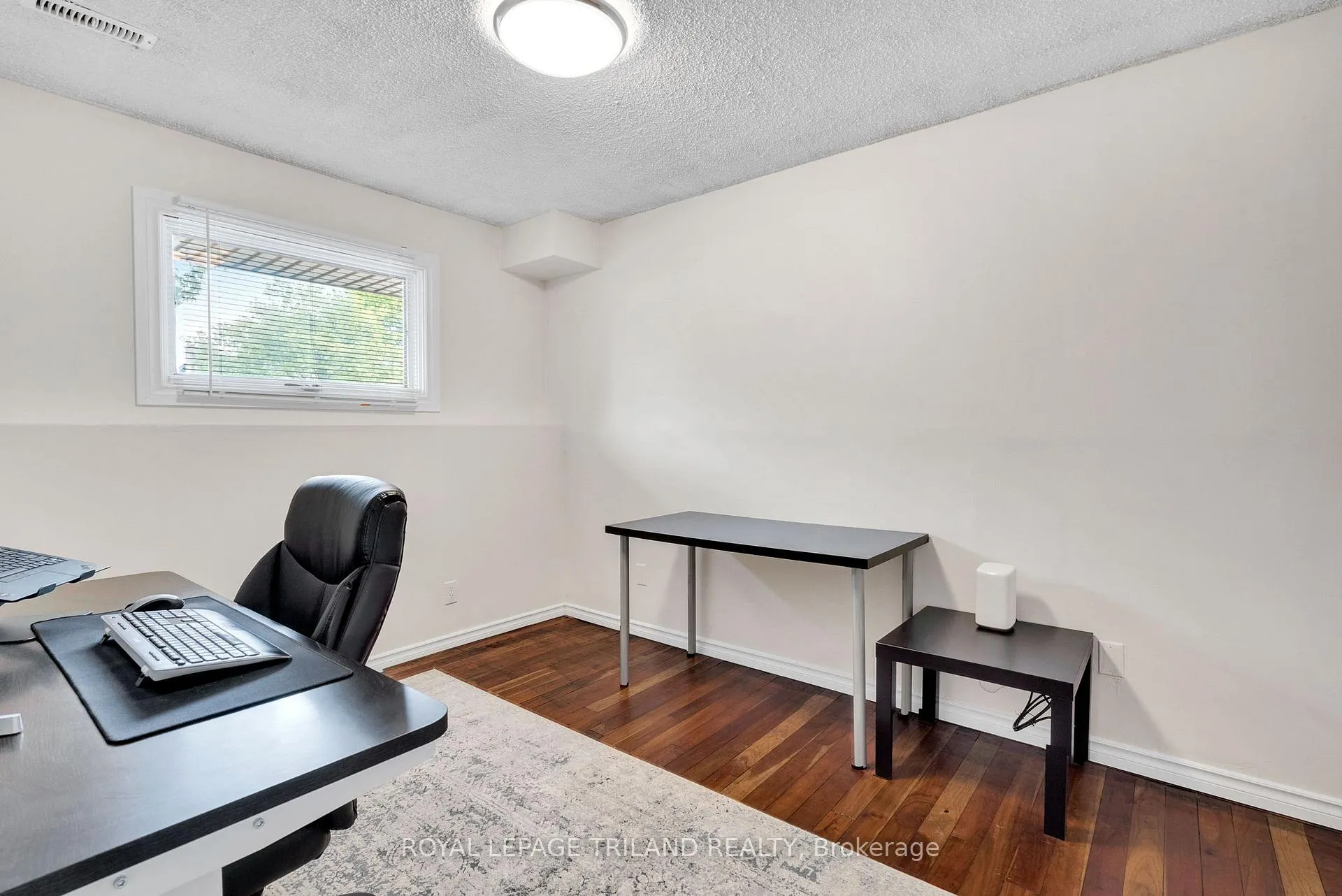 Photo 30 of 24 Beechmount Crescent, London, South X — HOMEH