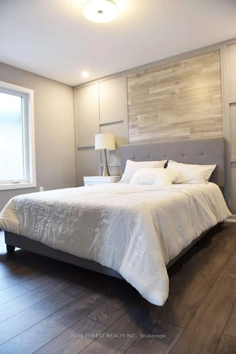 Photo 6 of Unit 933, 933 Manhattan Way, London, North M — HOMEH