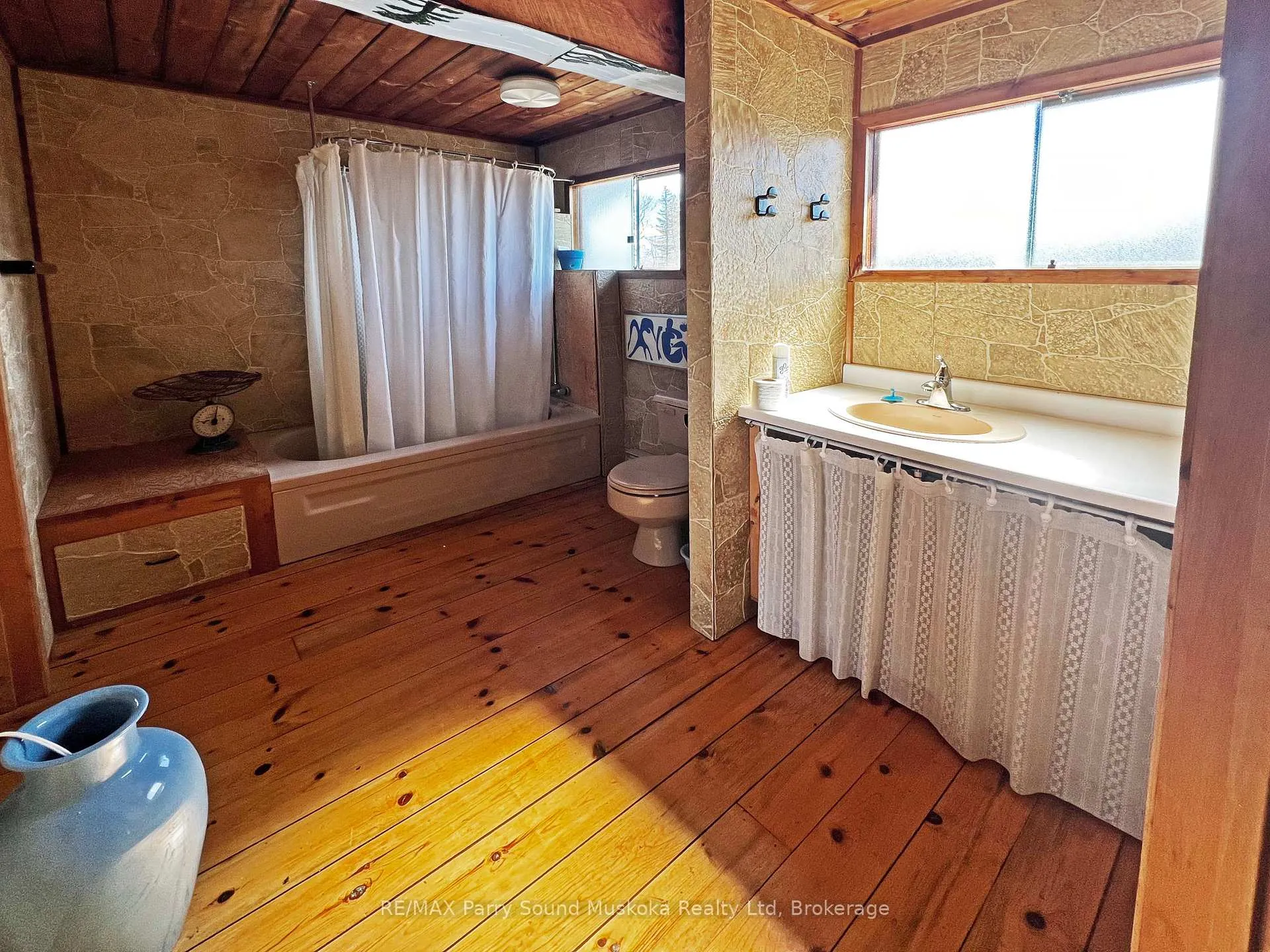 Photo 33 of 2333 Key River, Parry Sound Remote Area, Henvey — HOMEH