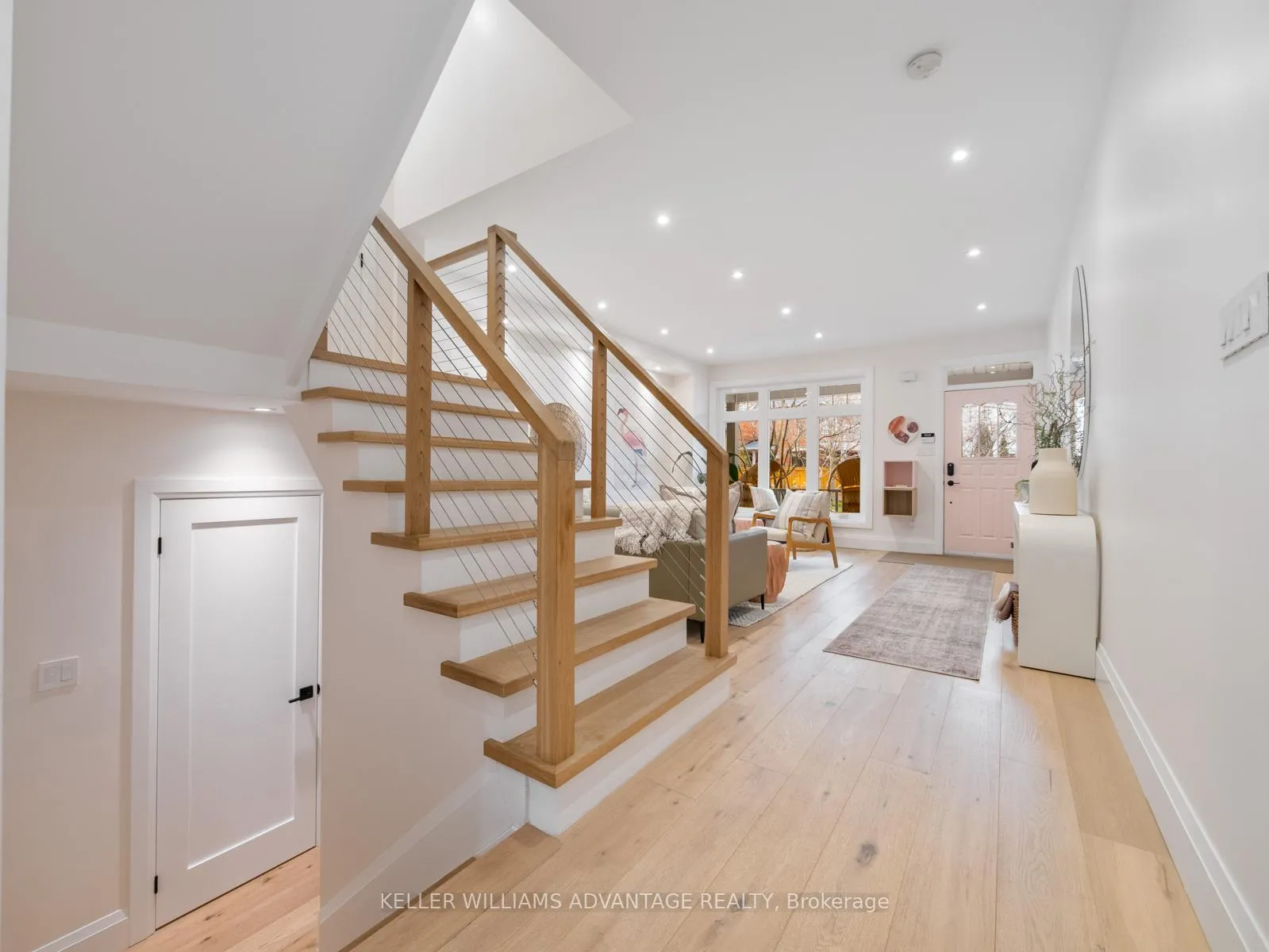 Photo 7 of 87 Boardwalk Drive, Toronto, The Beaches — HOMEH