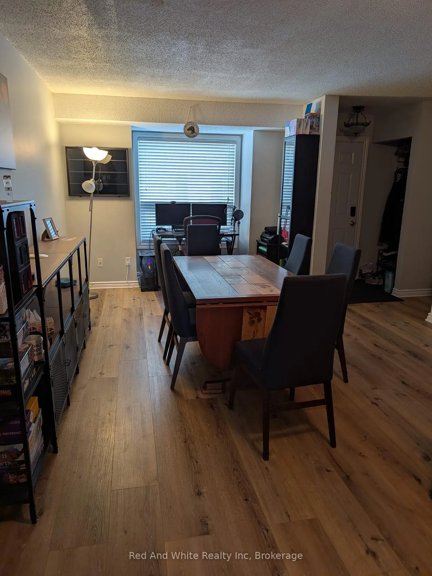 Photo 2 of Unit 4, 1920 Culver Drive, London, East H — HOMEH