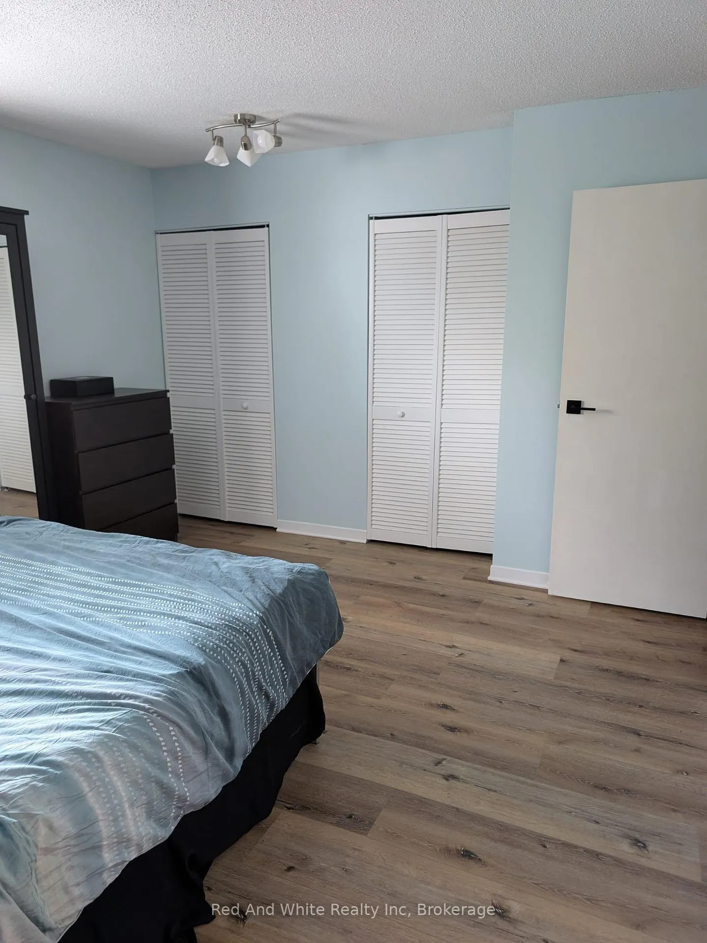 Photo 7 of Unit 4, 1920 Culver Drive, London, East H — HOMEH