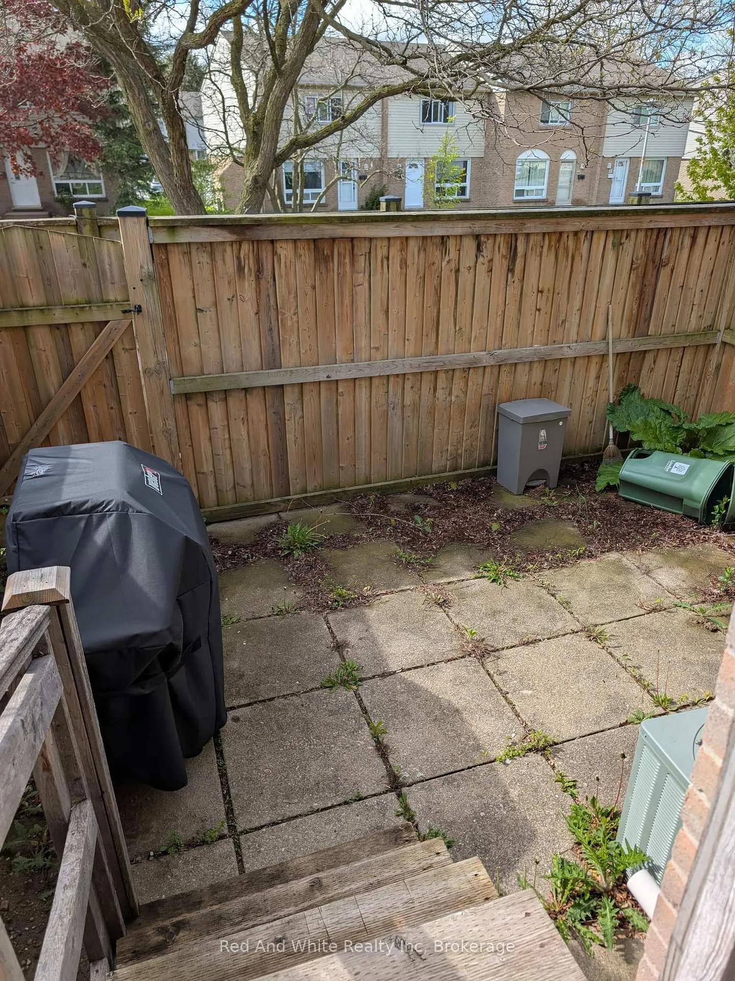 Photo 15 of Unit 4, 1920 Culver Drive, London, East H — HOMEH