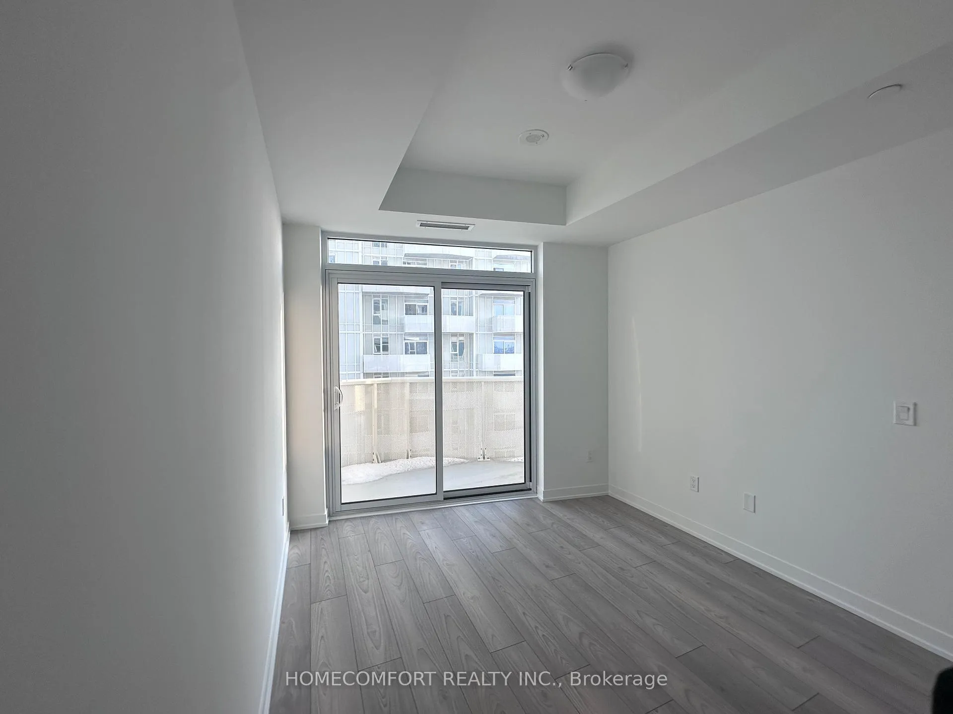 Photo 1 of Unit 1122, 498 caldari Road, Vaughan, Concord — HOMEH