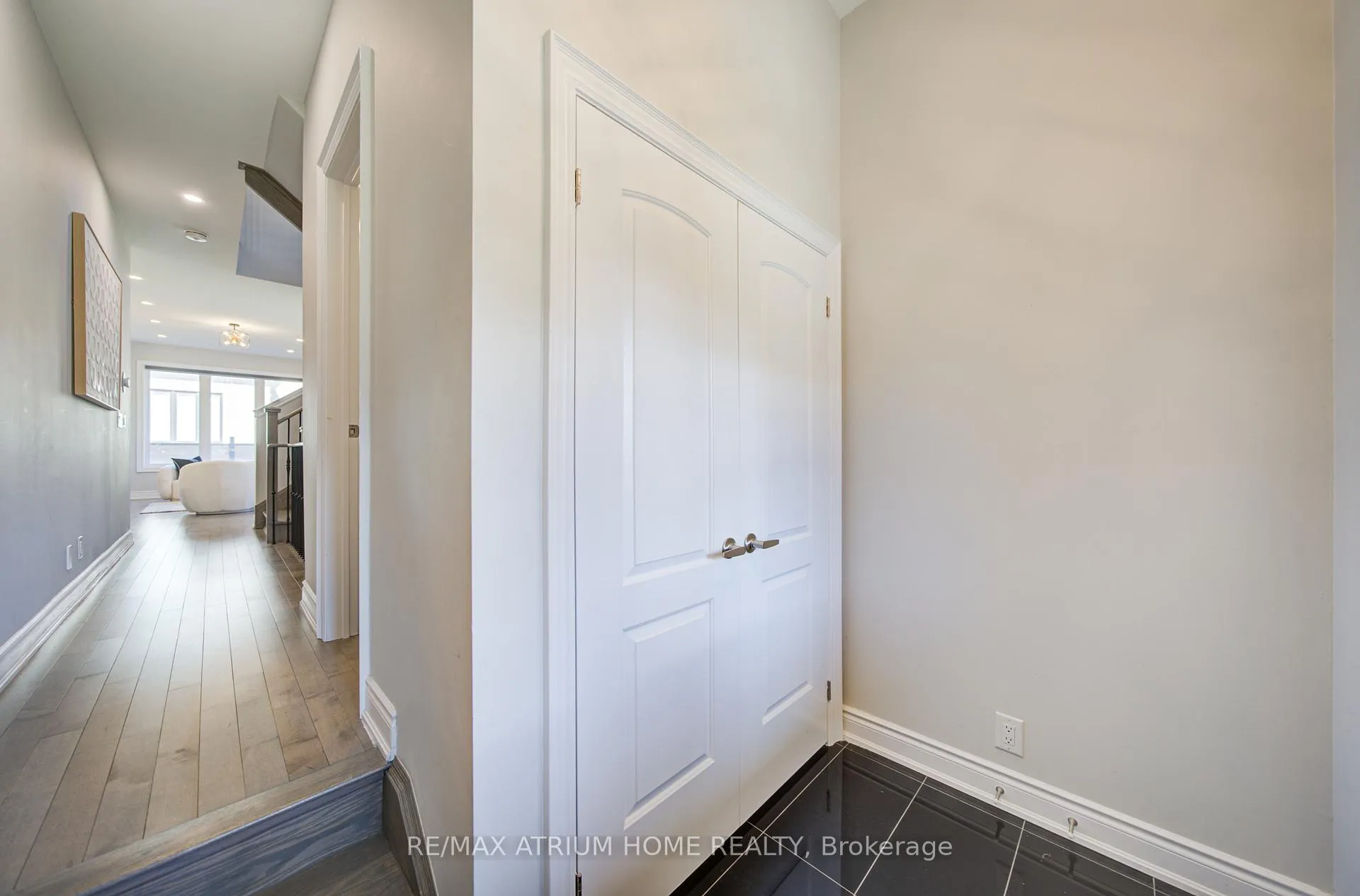 Photo 5 of 3 Jessica Antonella Street E, Markham, Angus Glen — HOMEH