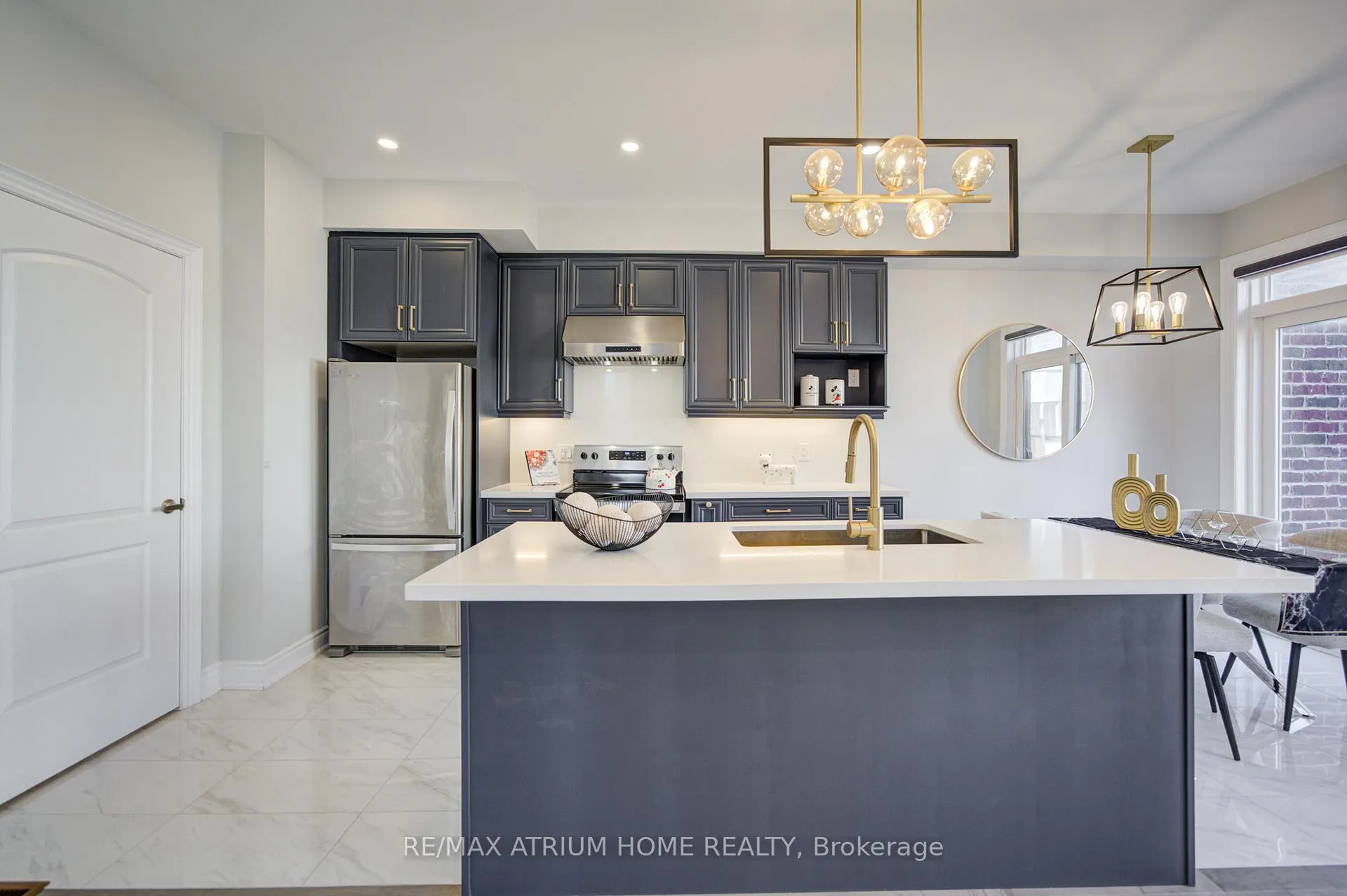 Photo 12 of 3 Jessica Antonella Street E, Markham, Angus Glen — HOMEH