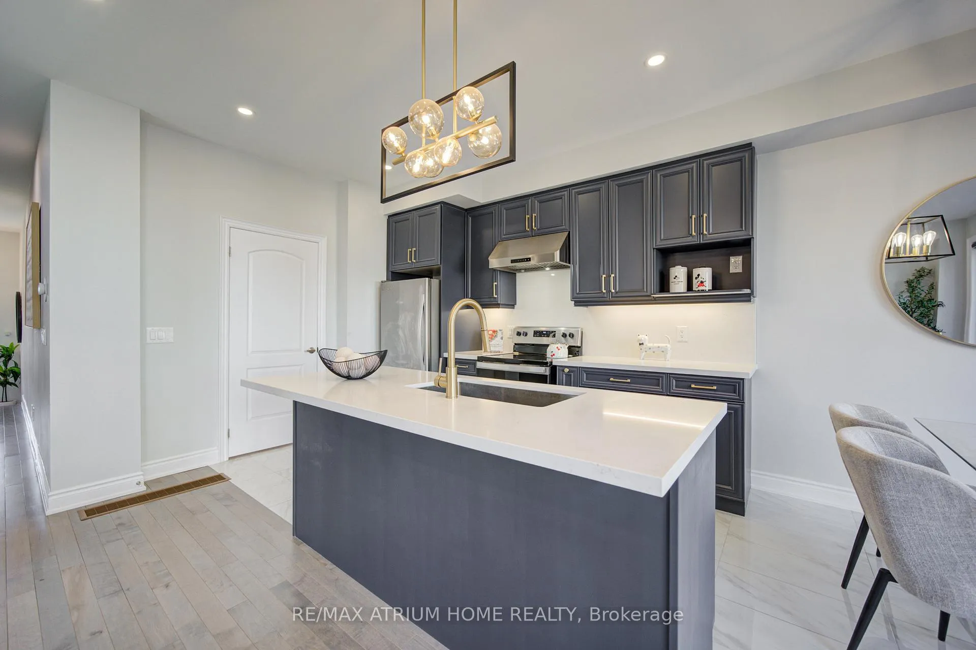 Photo 13 of 3 Jessica Antonella Street E, Markham, Angus Glen — HOMEH