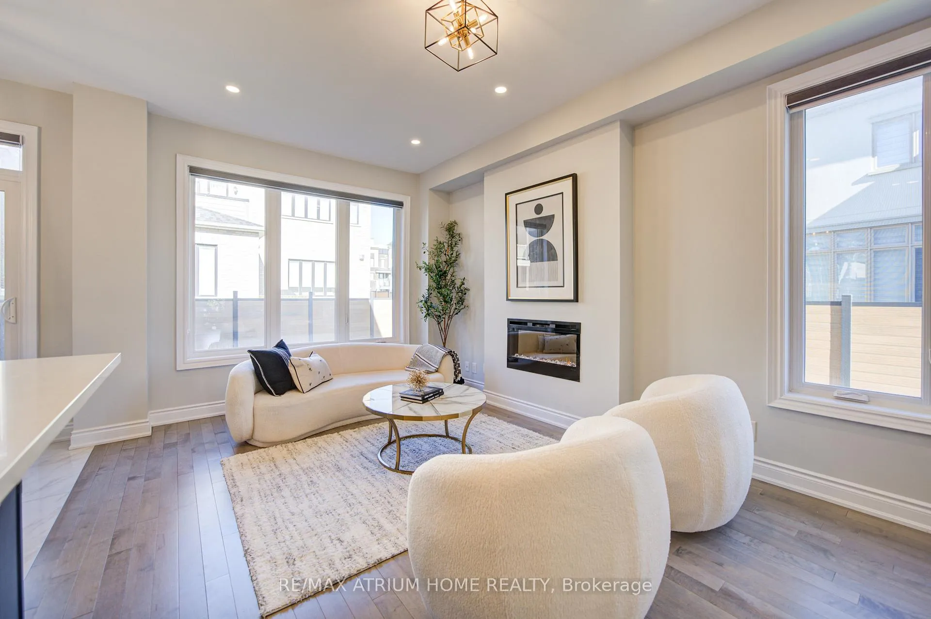 Photo 16 of 3 Jessica Antonella Street E, Markham, Angus Glen — HOMEH