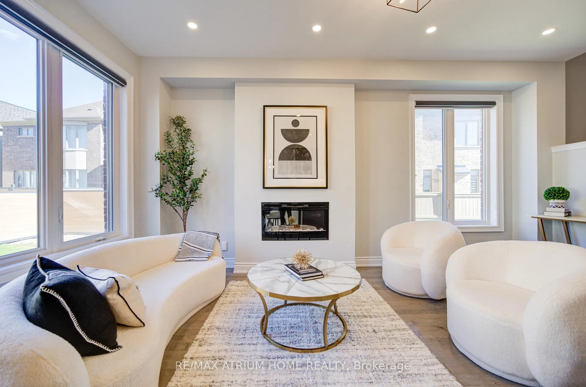 Photo 17 of 3 Jessica Antonella Street E, Markham, Angus Glen — HOMEH
