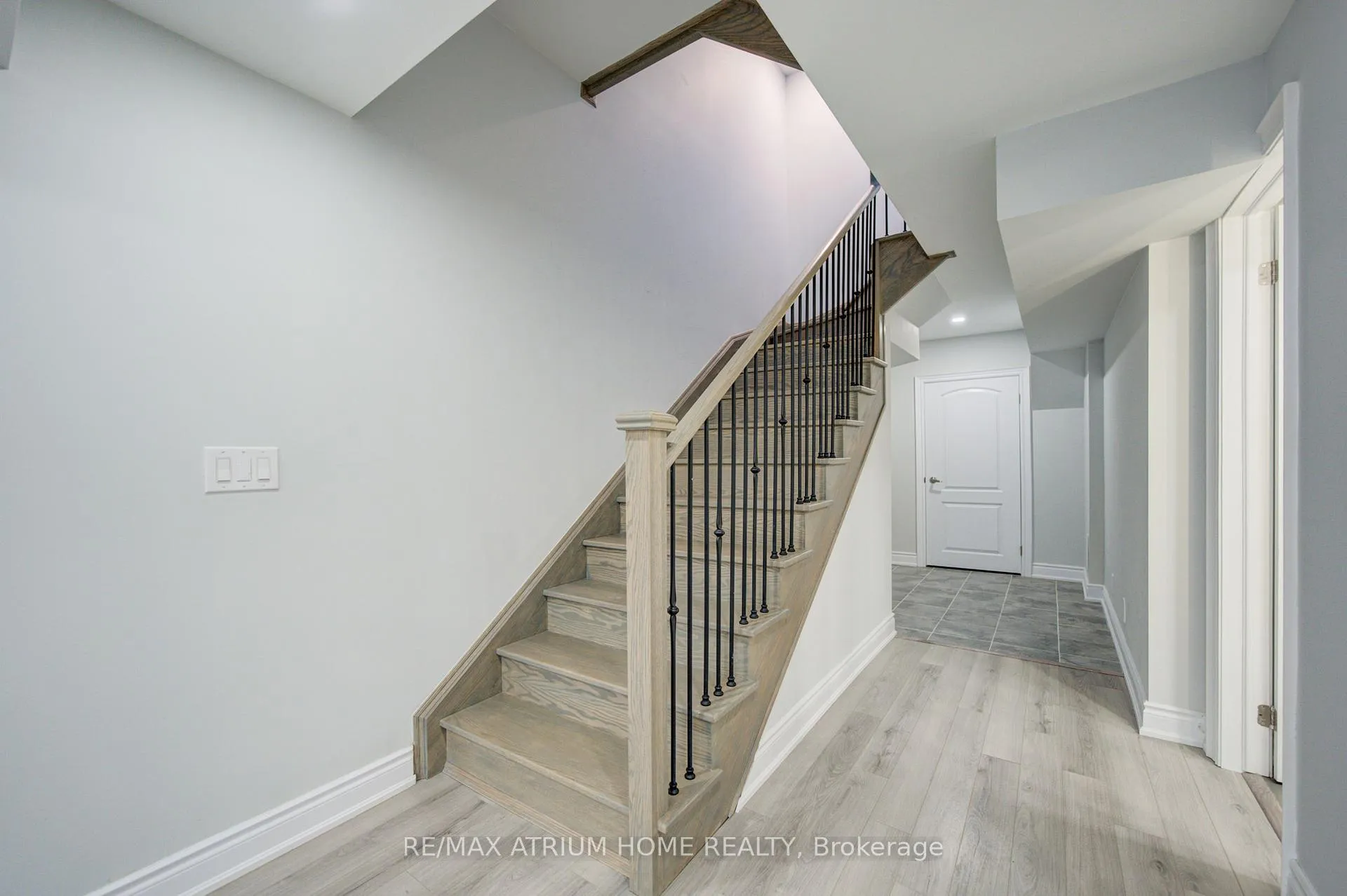 Photo 43 of 3 Jessica Antonella Street E, Markham, Angus Glen — HOMEH
