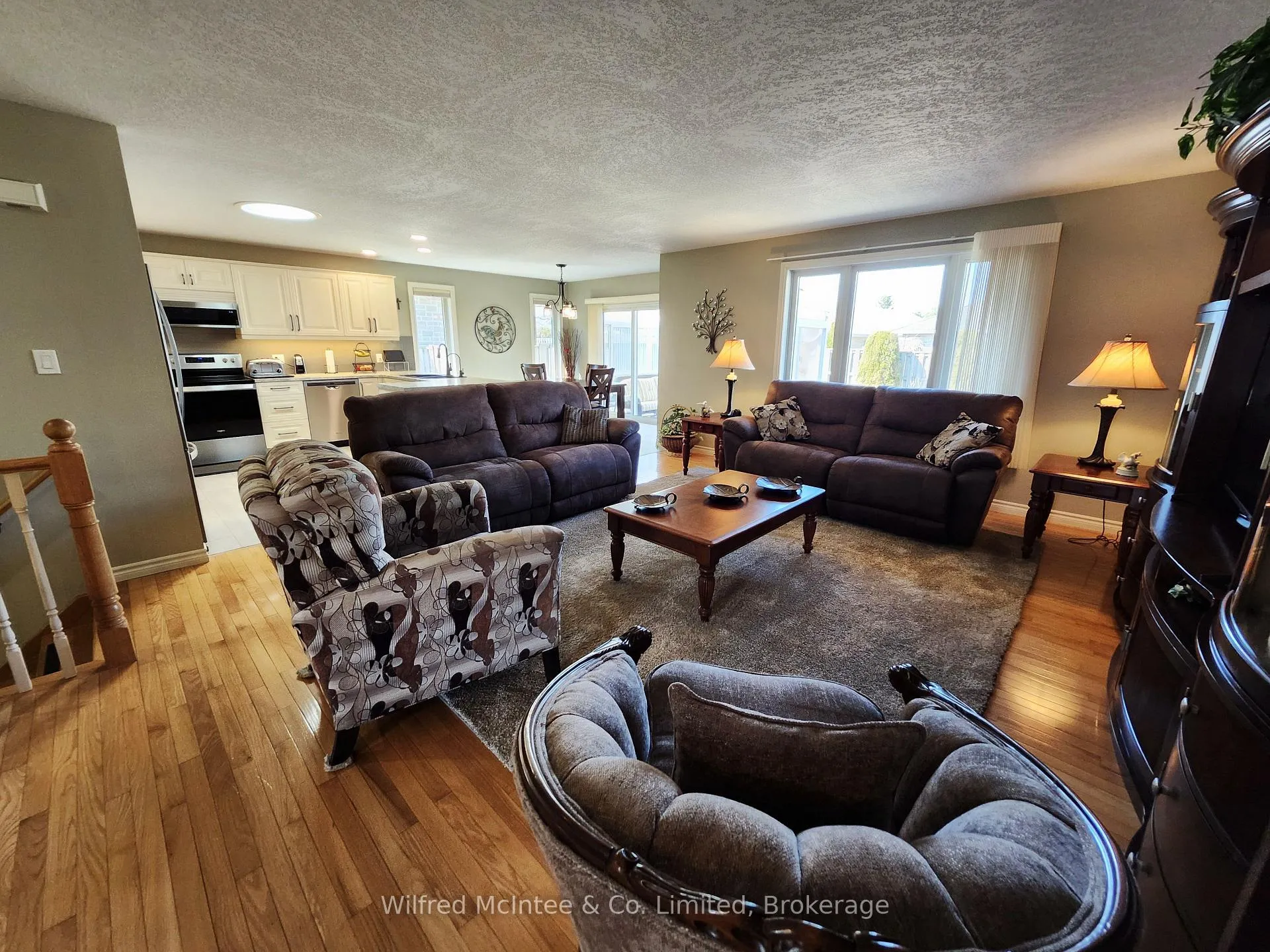 Photo 7 of 230 4TH Street Crescent, Hanover — HOMEH