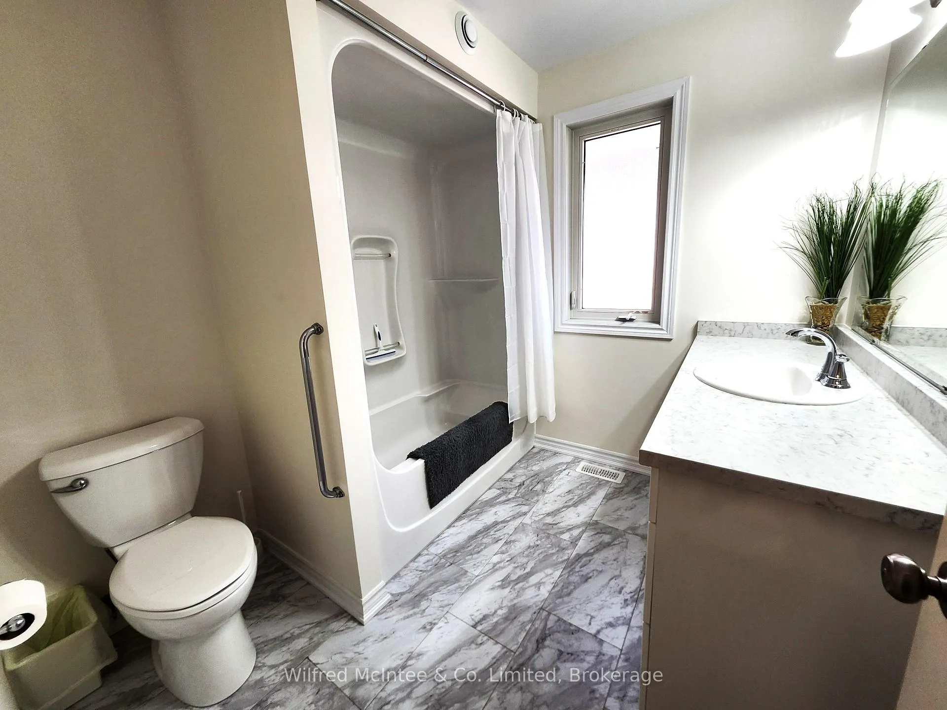 Photo 11 of 230 4TH Street Crescent, Hanover — HOMEH