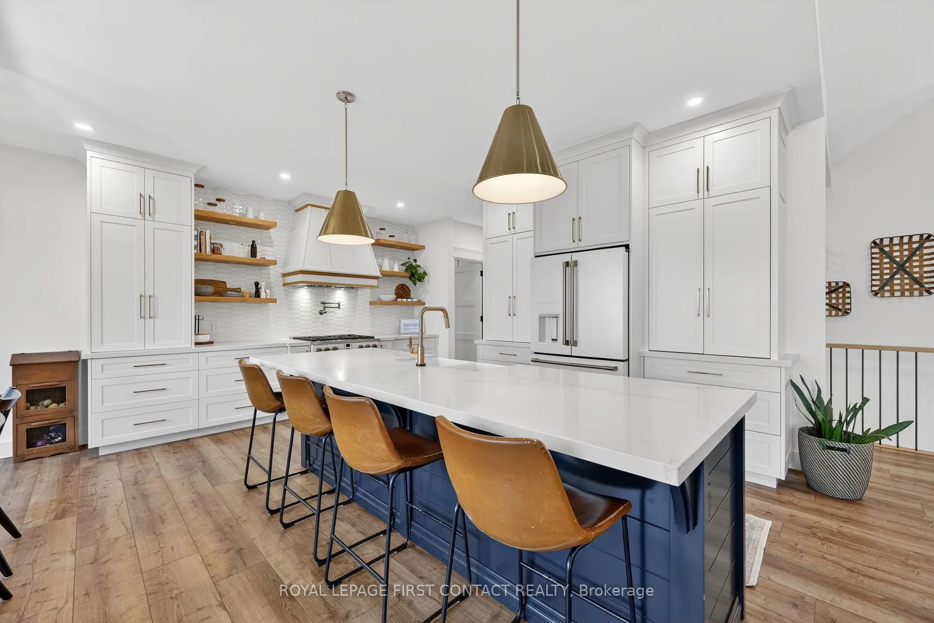 Photo 12 of 144 Arlynn Crescent, Penetanguishene — HOMEH