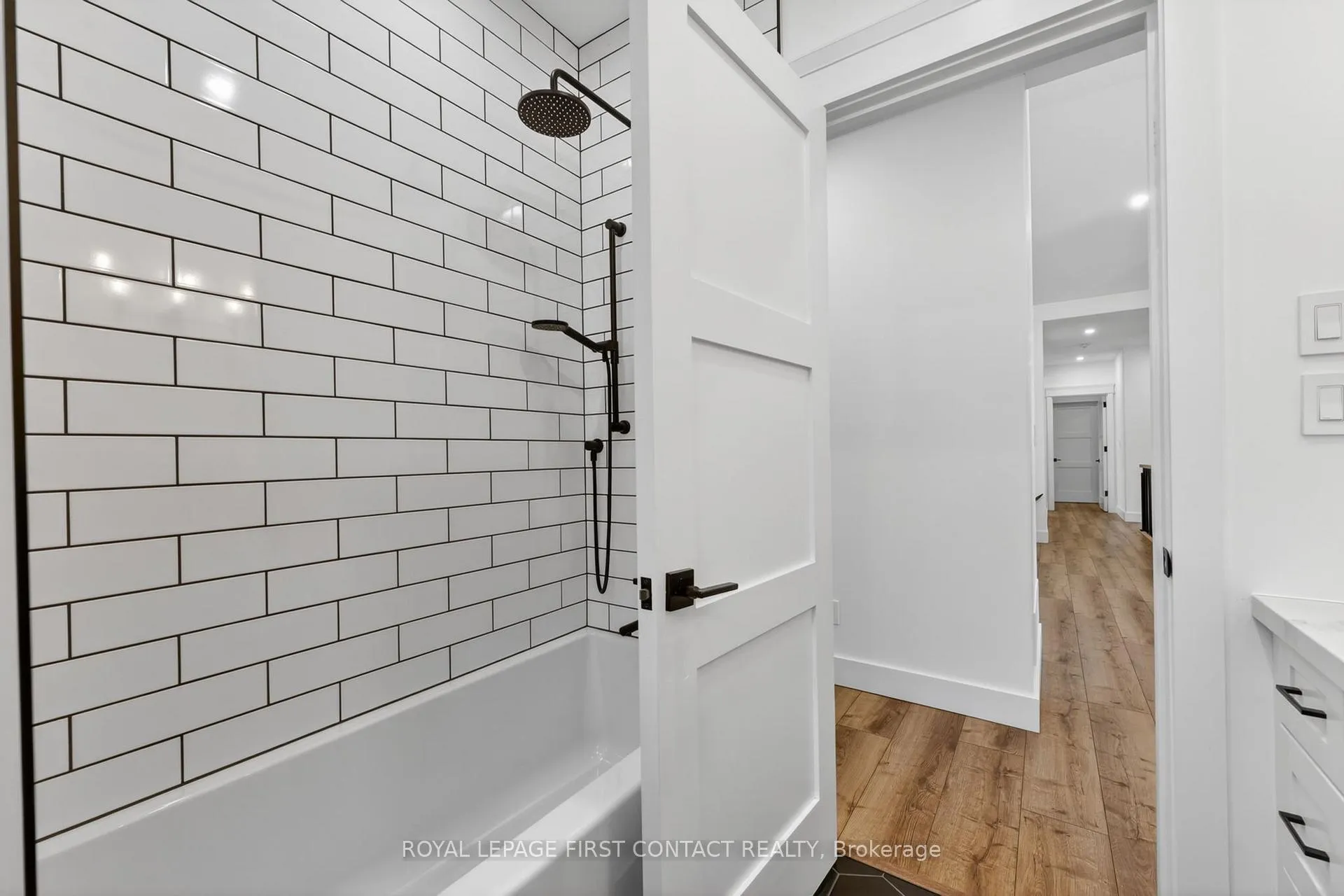 Photo 19 of 144 Arlynn Crescent, Penetanguishene — HOMEH