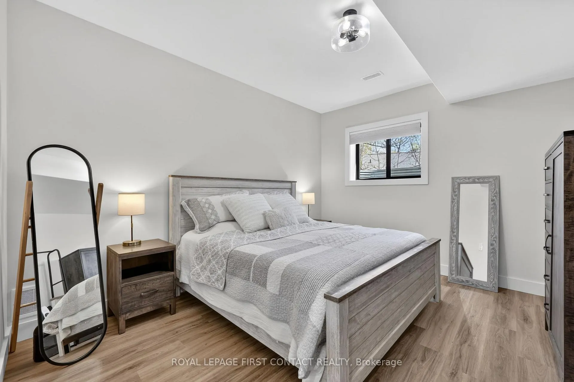 Photo 30 of 144 Arlynn Crescent, Penetanguishene — HOMEH