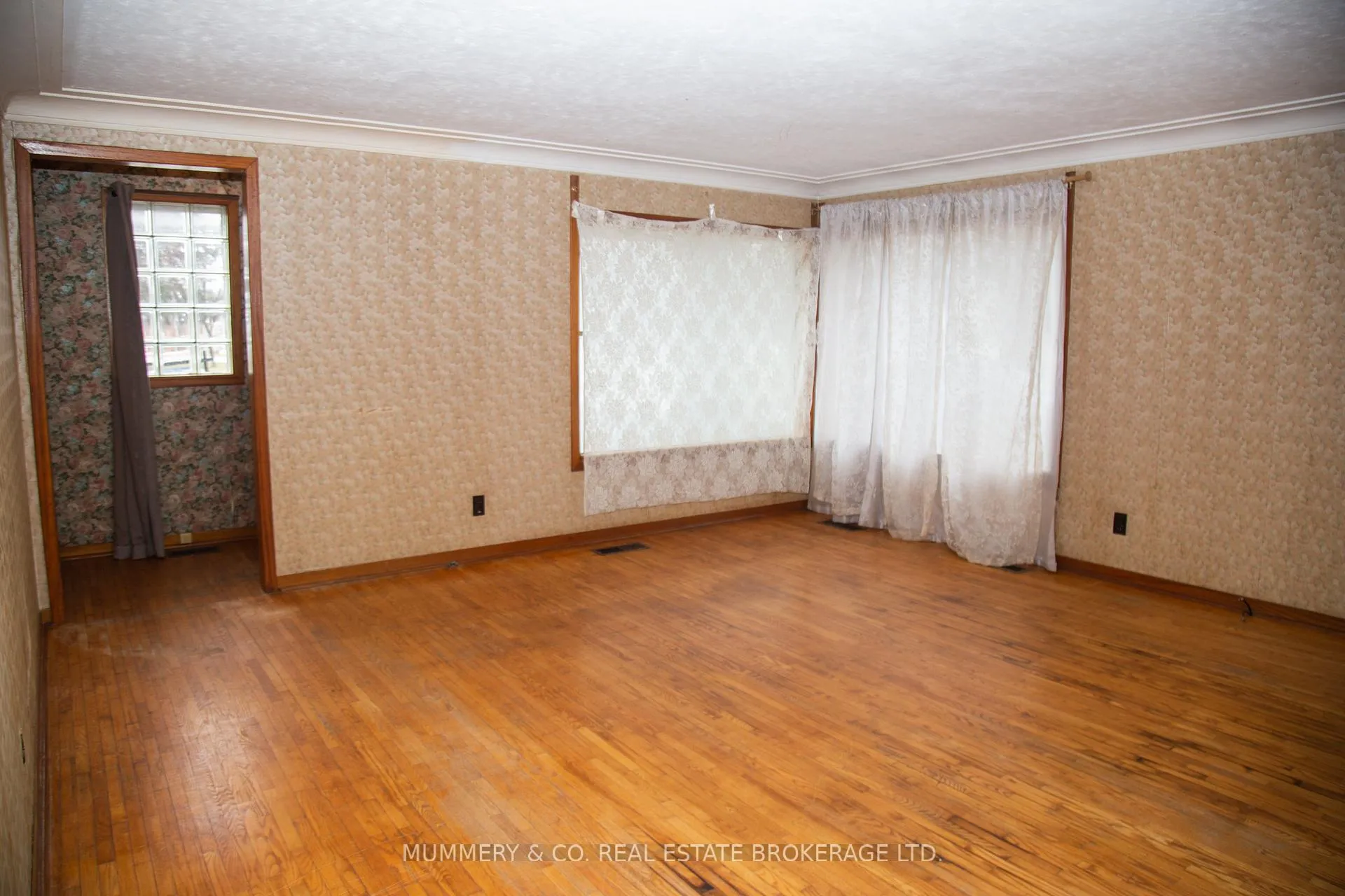 Photo 5 of 634 St Andrew Street, Norfolk, Port Dover — HOMEH