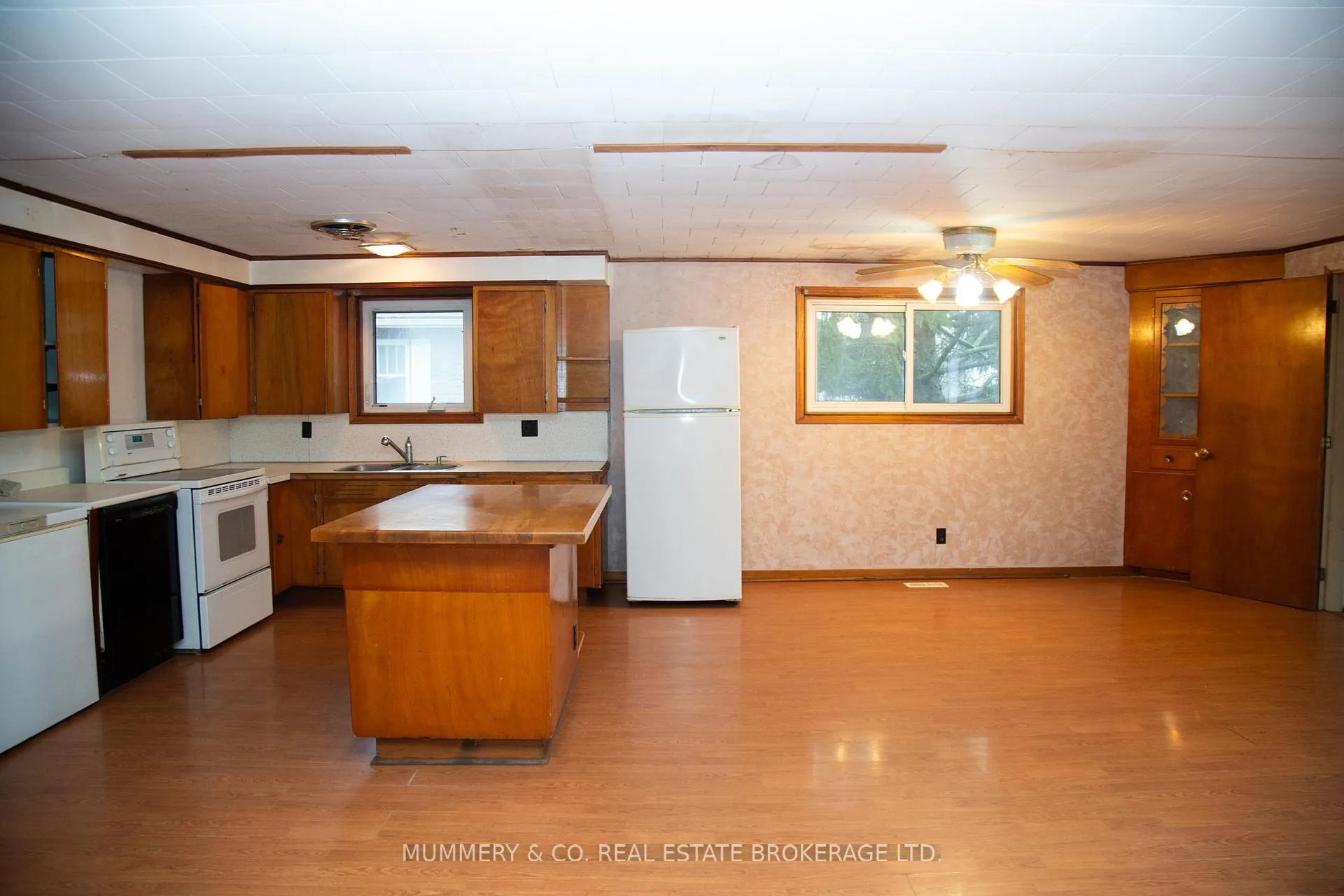 Photo 9 of 634 St Andrew Street, Norfolk, Port Dover — HOMEH