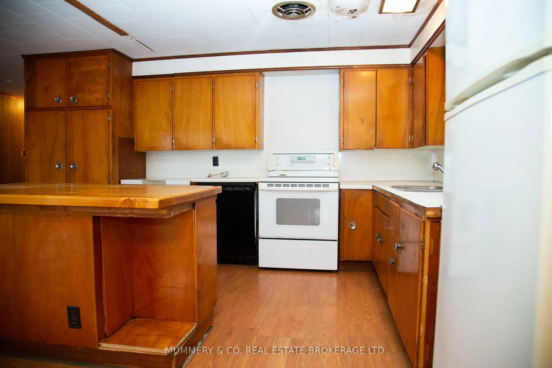 Photo 13 of 634 St Andrew Street, Norfolk, Port Dover — HOMEH