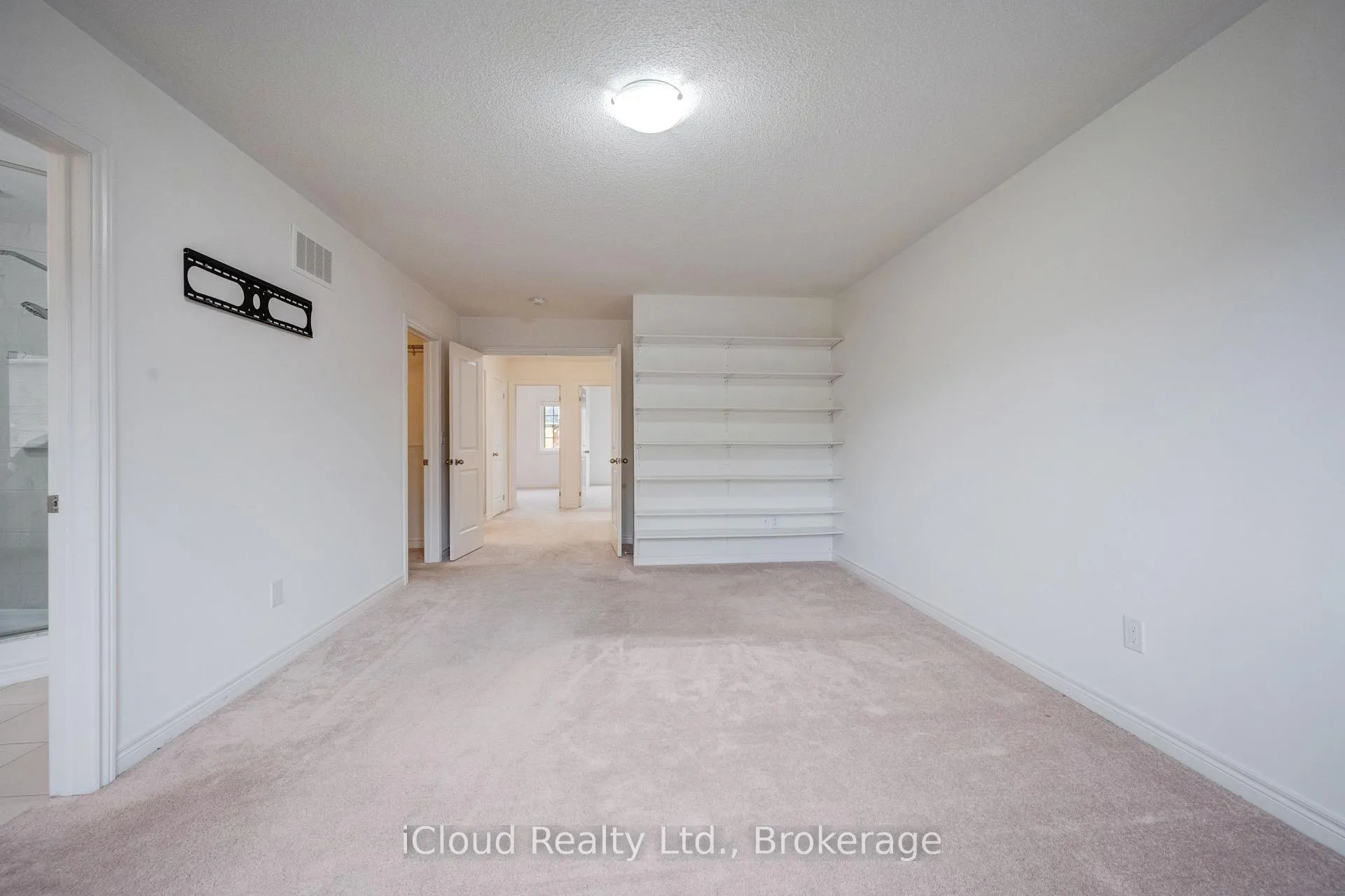 Photo 23 of 40 Fresnel Road, Brampton, Northwest Brampton — HOMEH