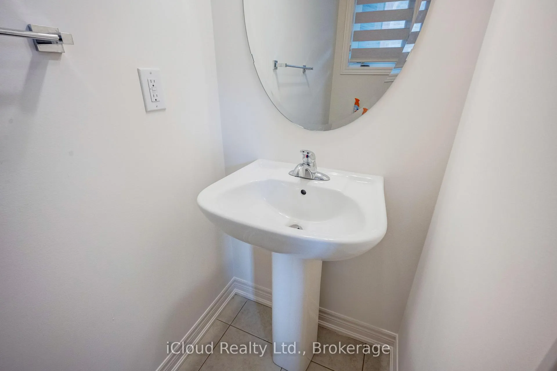Photo 27 of 40 Fresnel Road, Brampton, Northwest Brampton — HOMEH
