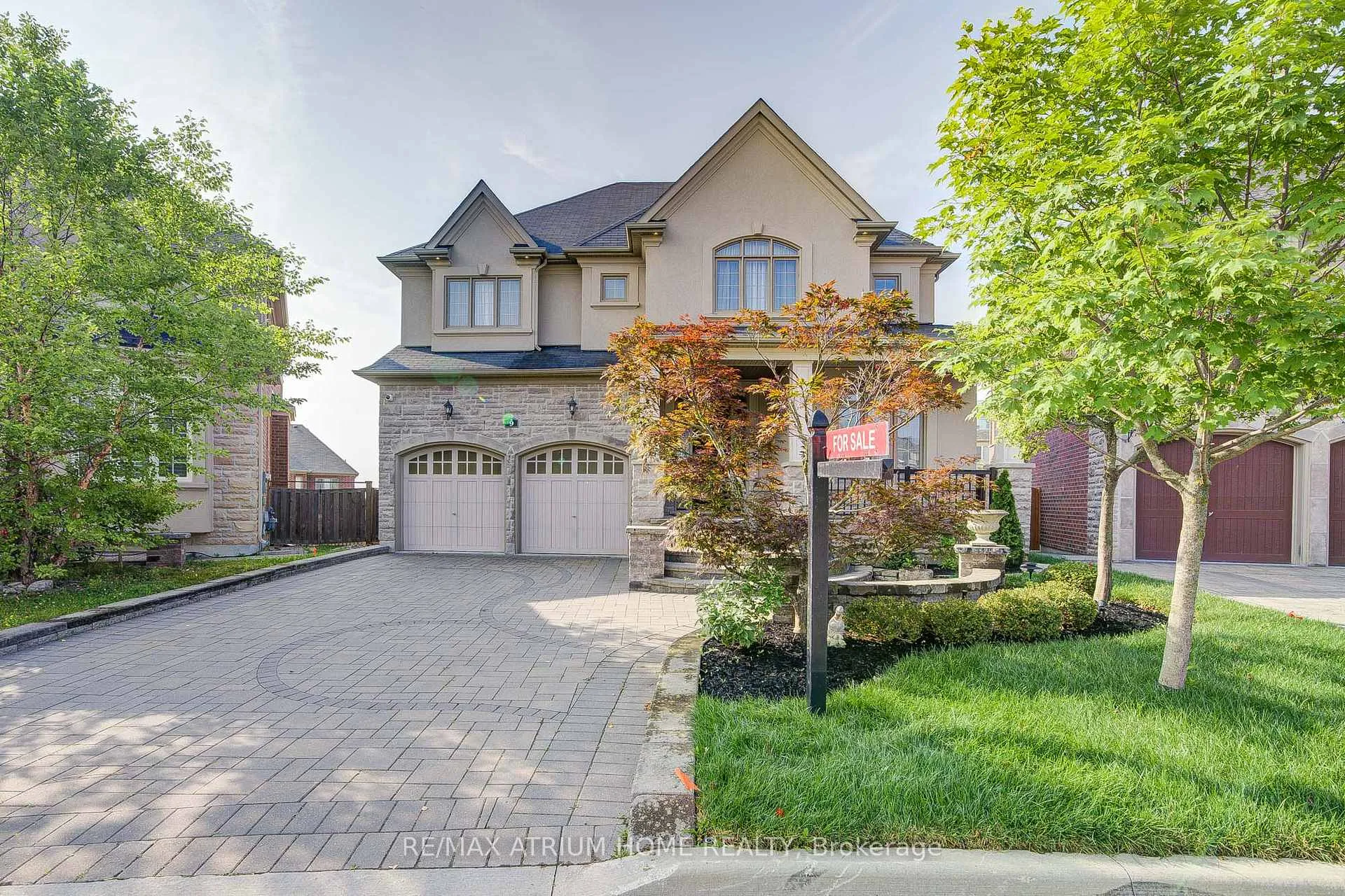 Photo 2 of 9 Berkshire Crescent, Markham, Angus Glen — HOMEH