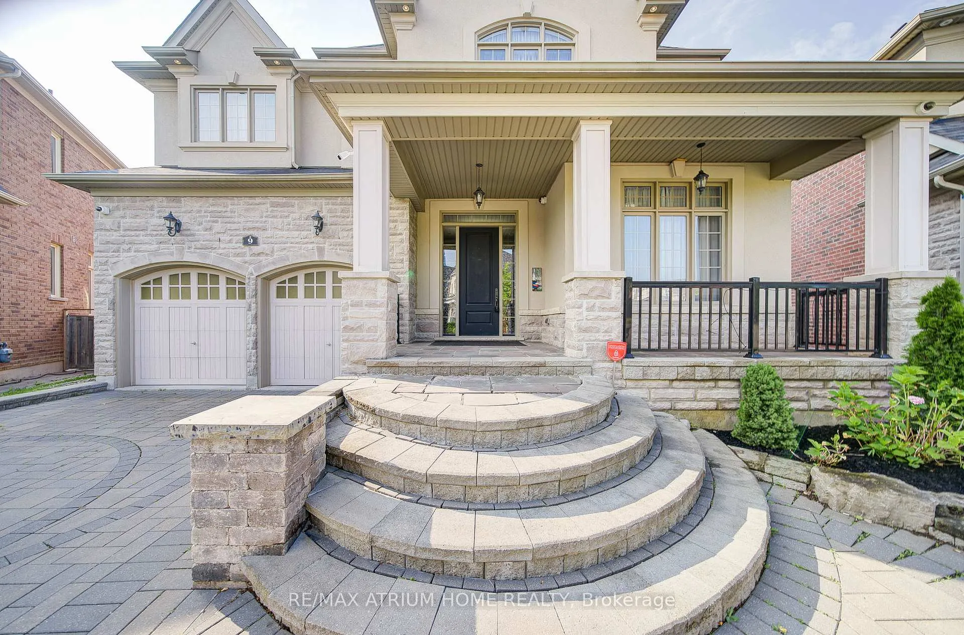 Photo 3 of 9 Berkshire Crescent, Markham, Angus Glen — HOMEH