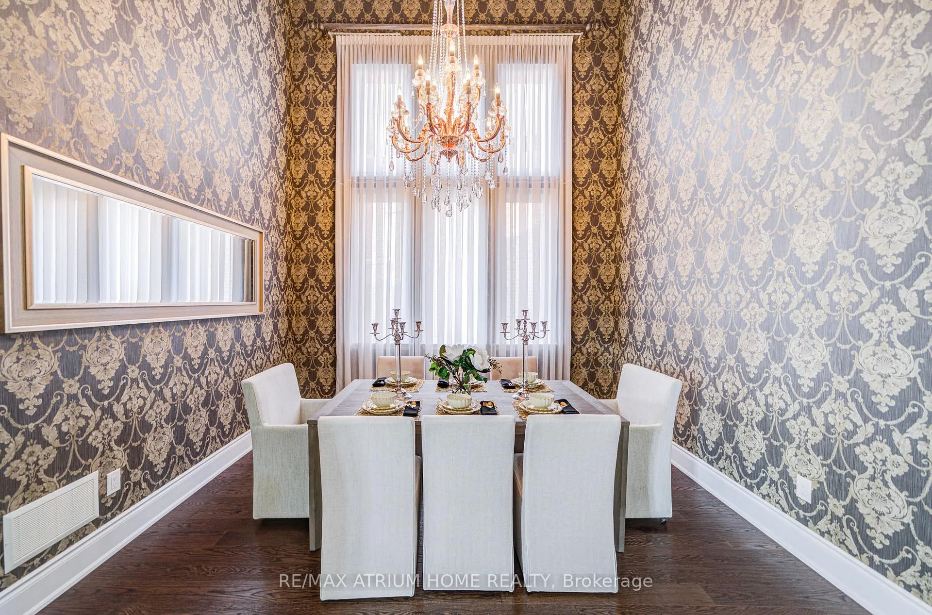 Photo 7 of 9 Berkshire Crescent, Markham, Angus Glen — HOMEH