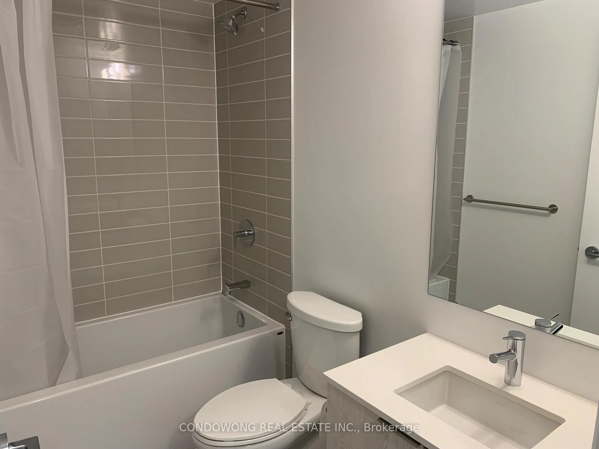 Photo 5 of Unit 2001, 357 King Street W, Toronto, Waterfront Communities — HOMEH