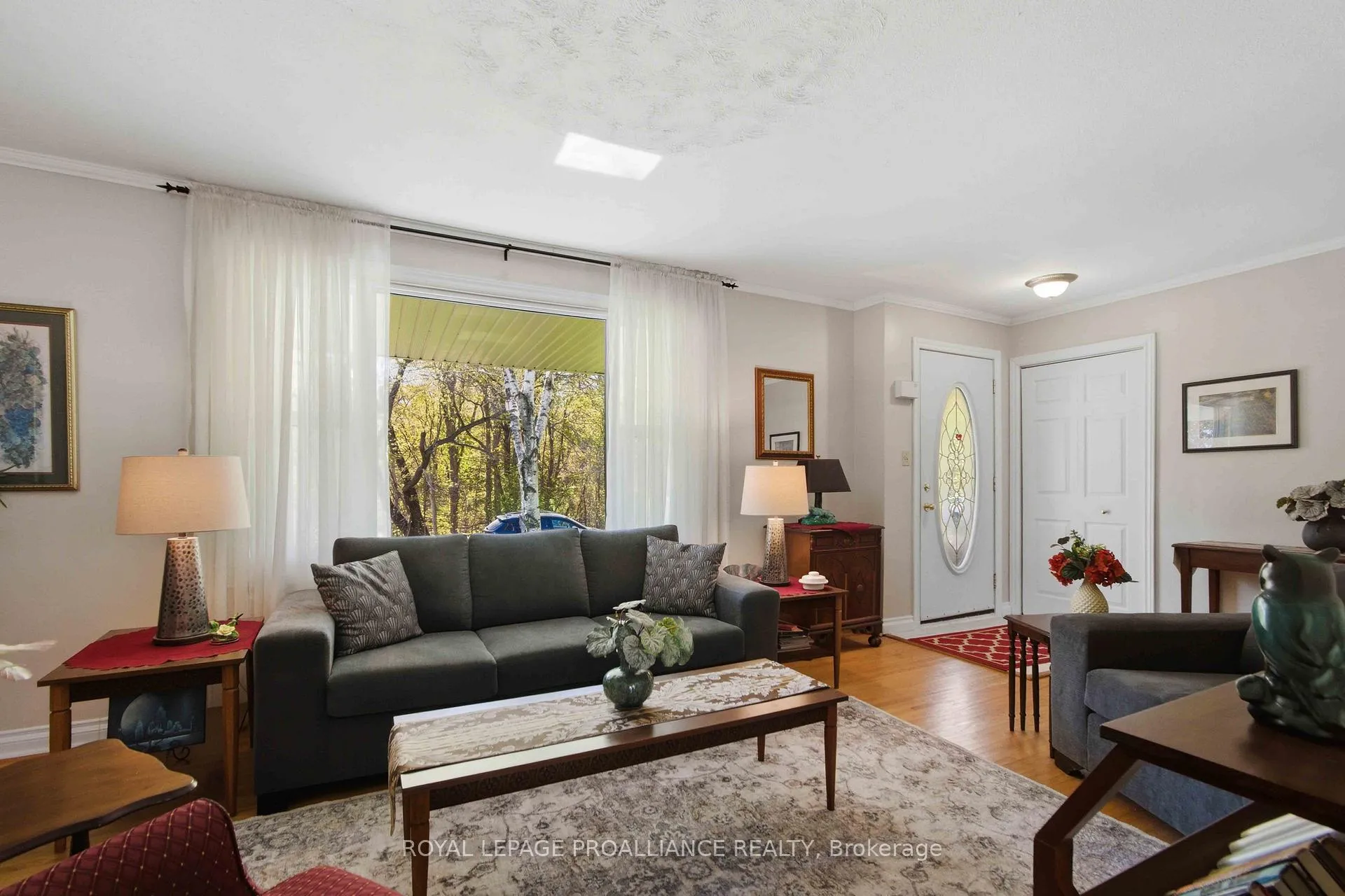 Photo 10 of 5 Parkside Drive, Quinte West, Trenton Ward — HOMEH
