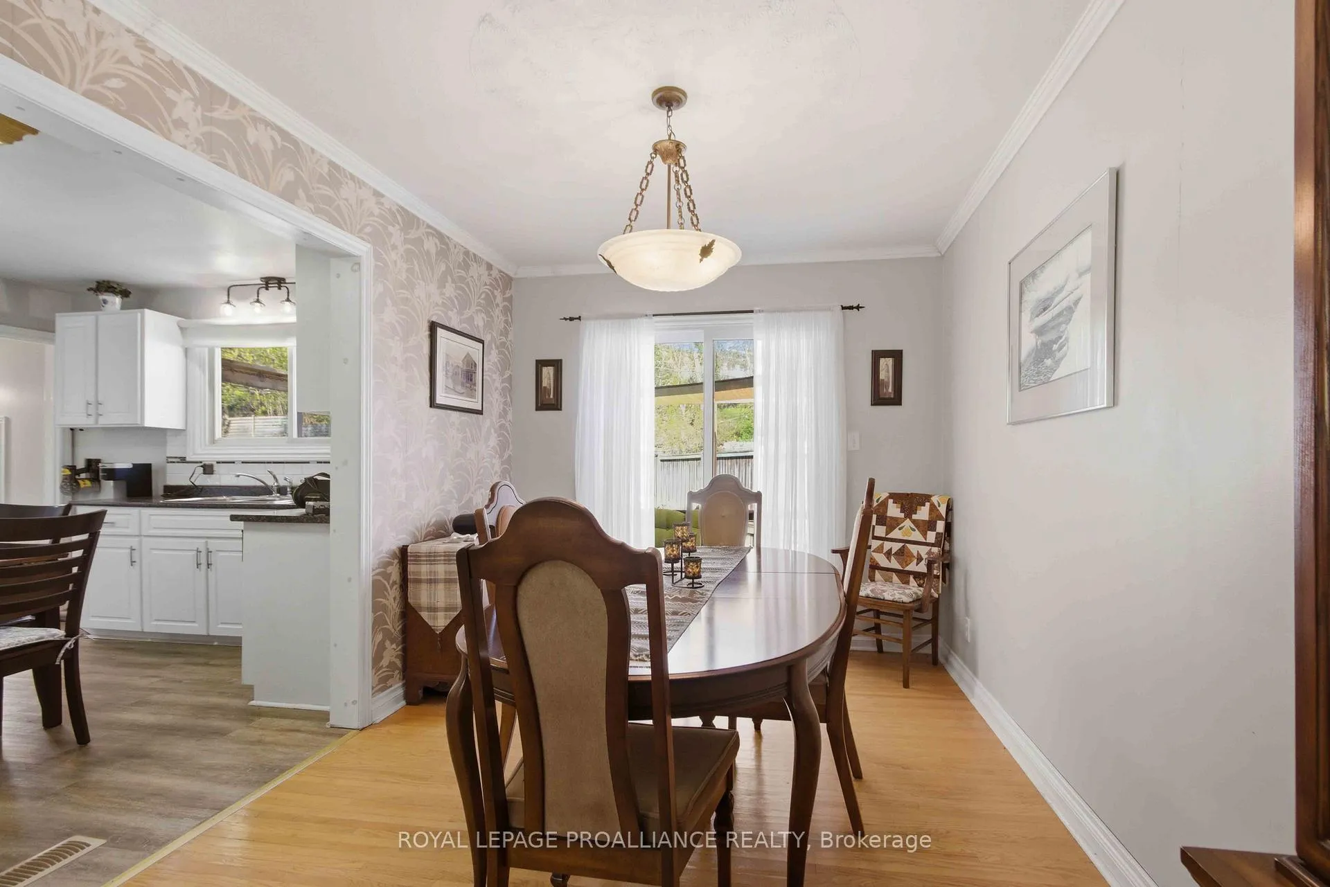 Photo 11 of 5 Parkside Drive, Quinte West, Trenton Ward — HOMEH