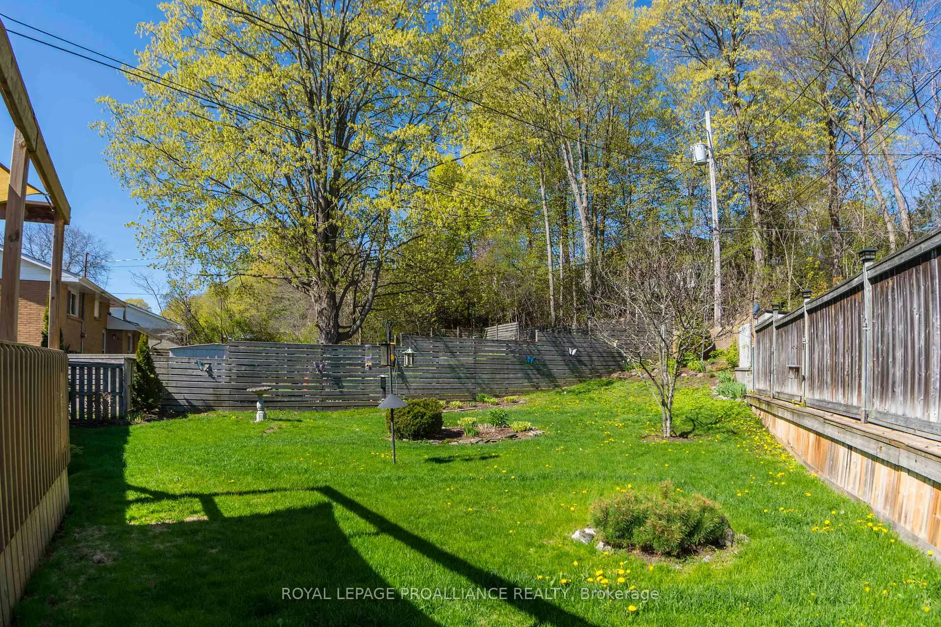 Photo 32 of 5 Parkside Drive, Quinte West, Trenton Ward — HOMEH