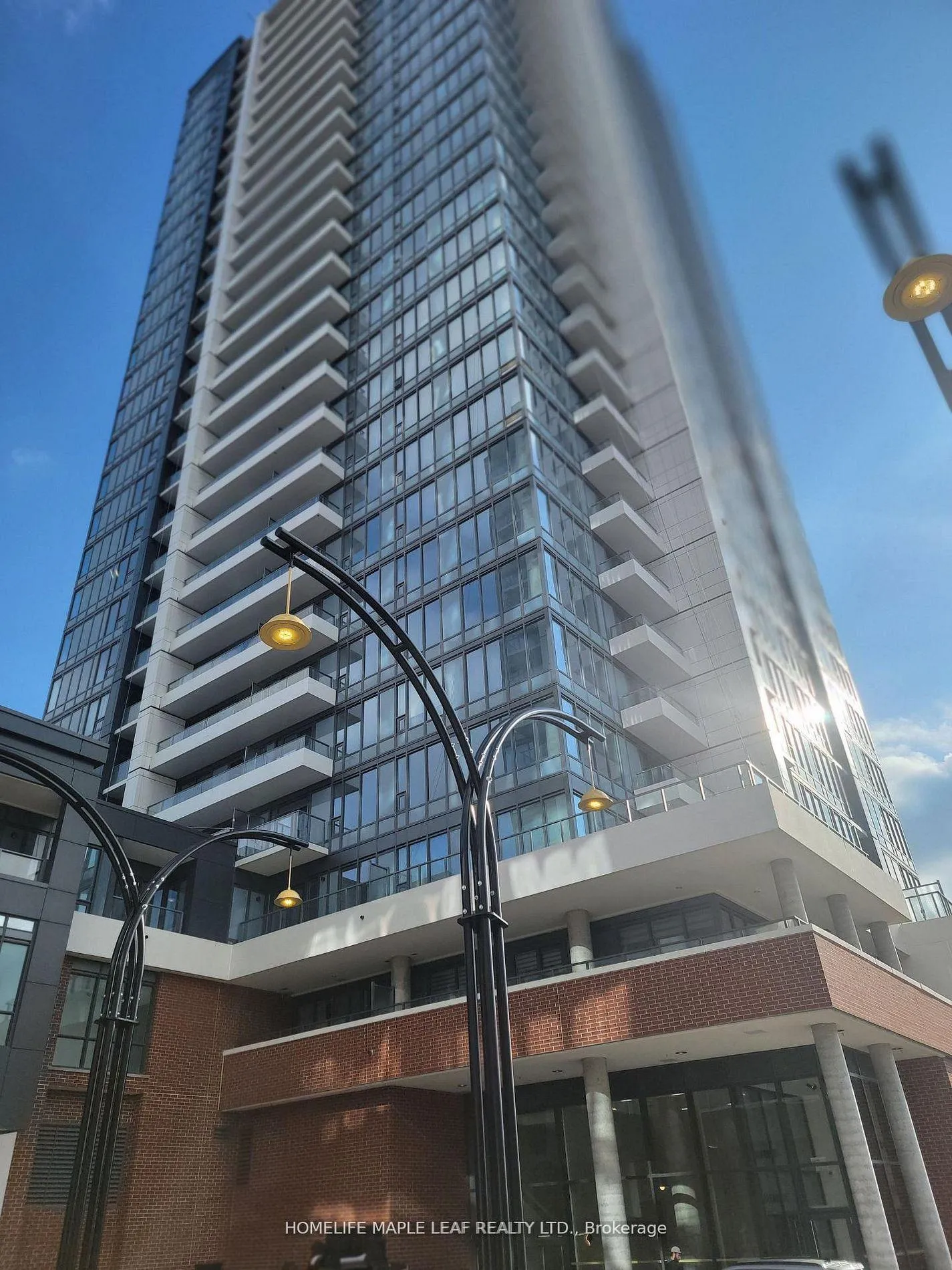 Photo 2 of Unit 712, 15 Wellington Street S, Kitchener — HOMEH