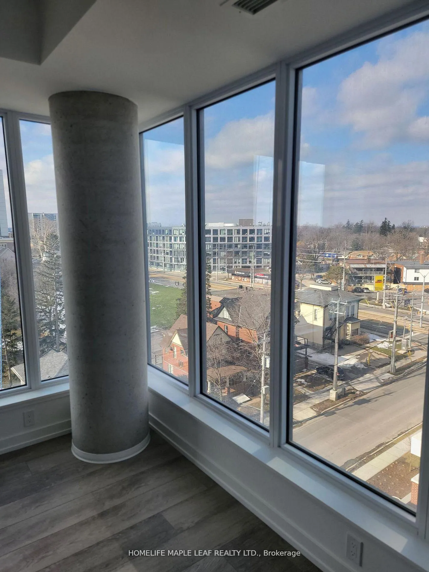 Photo 11 of Unit 712, 15 Wellington Street S, Kitchener — HOMEH