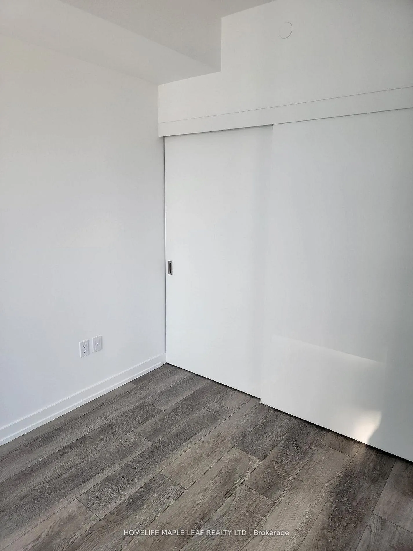 Photo 14 of Unit 712, 15 Wellington Street S, Kitchener — HOMEH