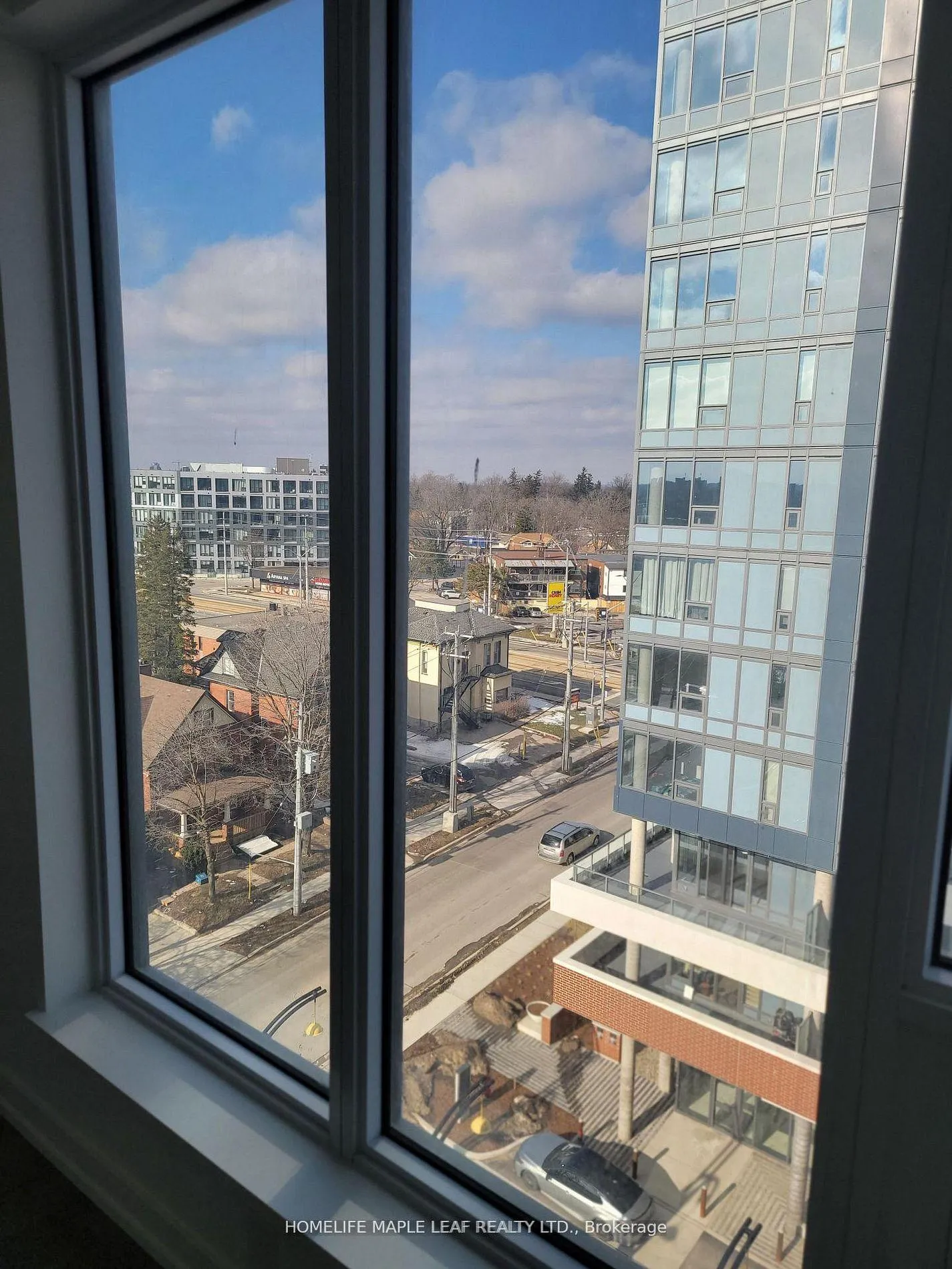 Photo 15 of Unit 712, 15 Wellington Street S, Kitchener — HOMEH