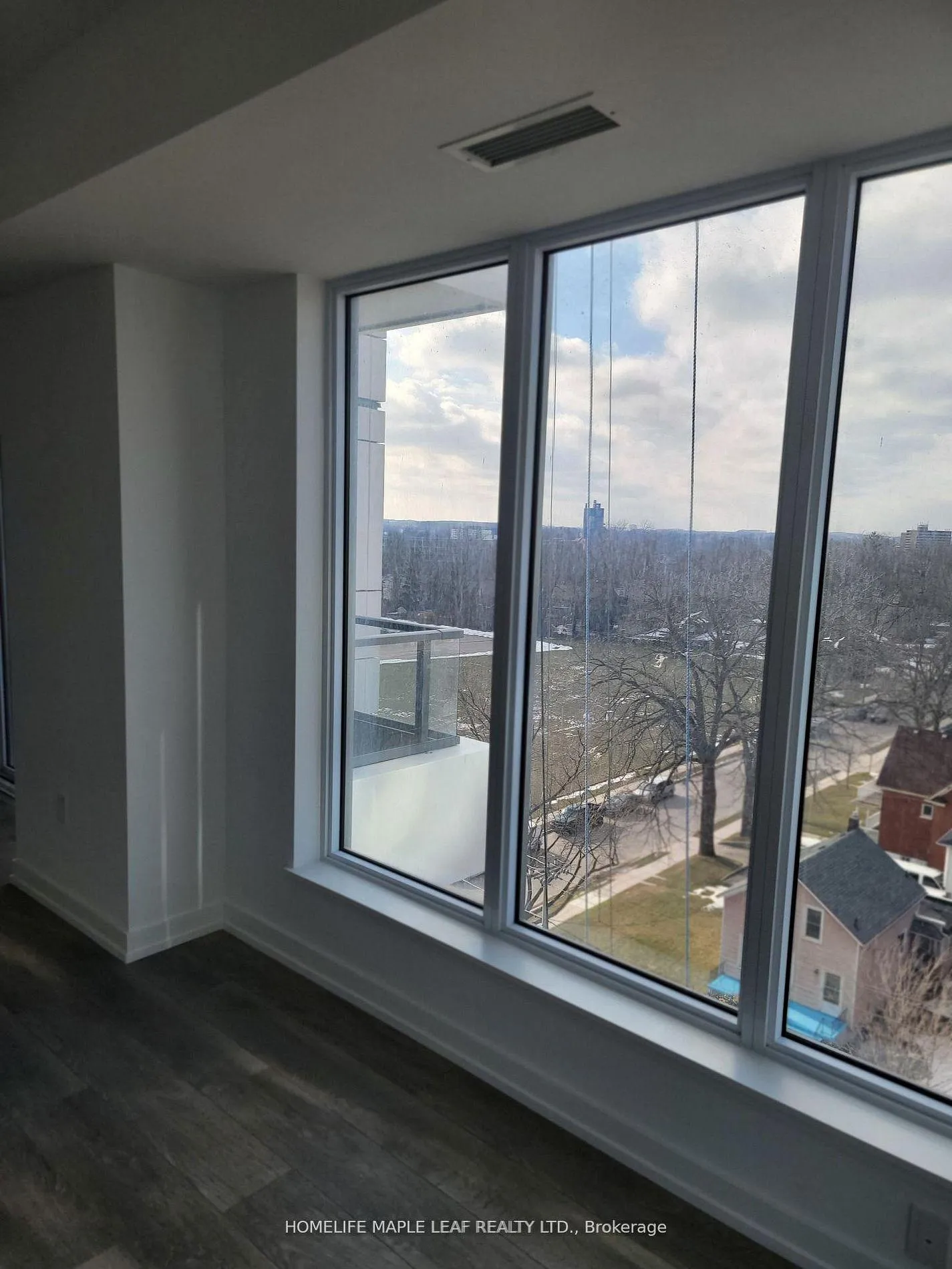 Photo 17 of Unit 712, 15 Wellington Street S, Kitchener — HOMEH