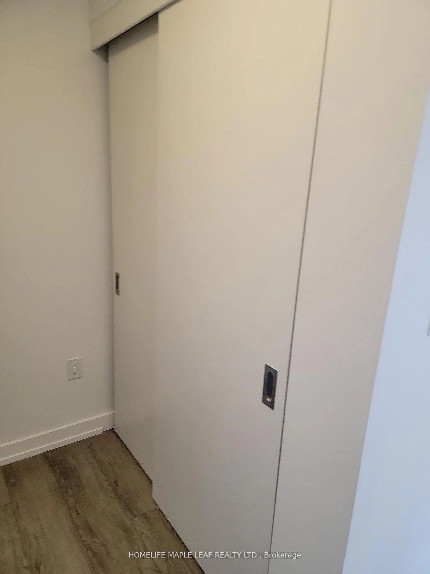 Photo 18 of Unit 712, 15 Wellington Street S, Kitchener — HOMEH