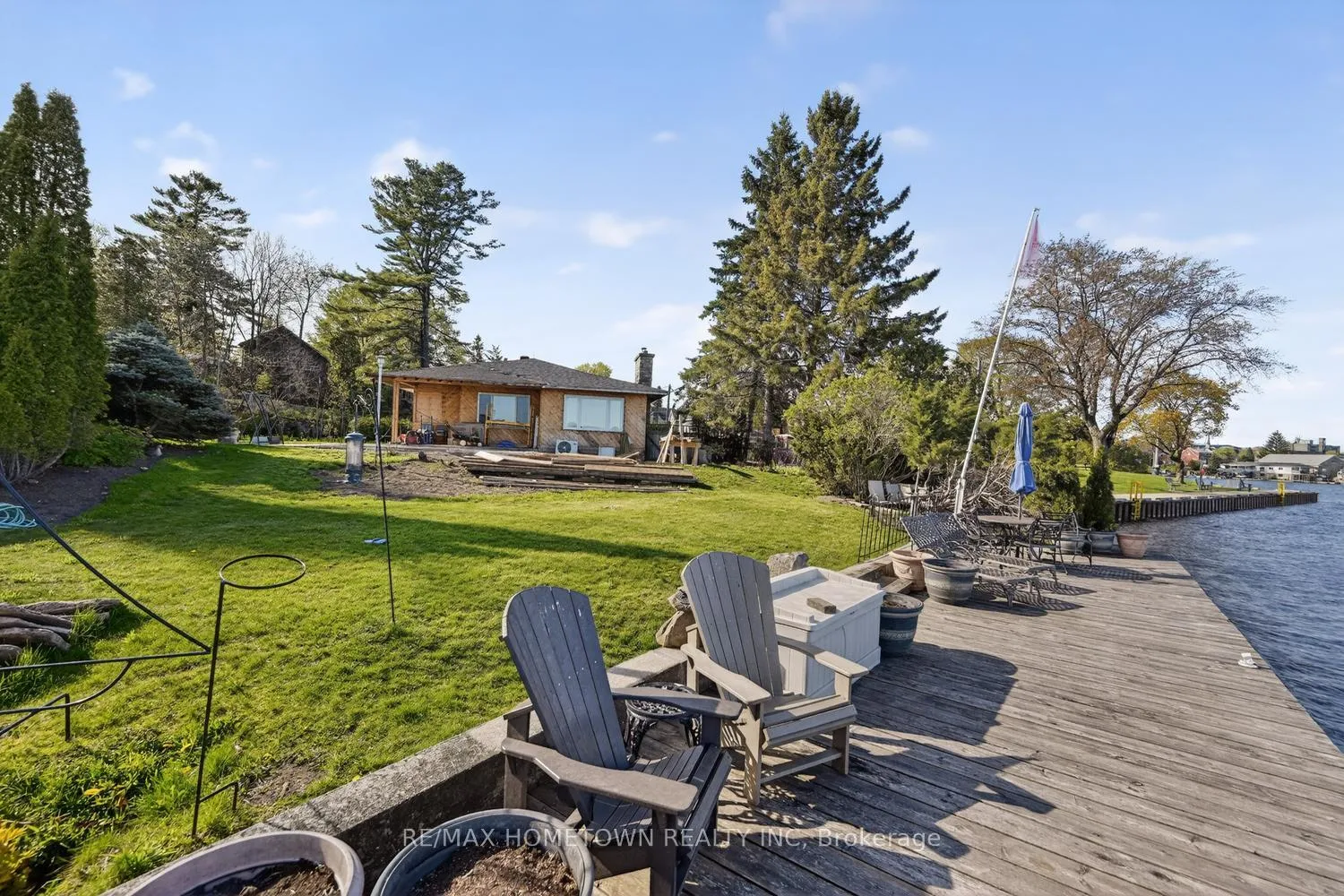 Photo 26 of 14 Thomas Street, Brockville — HOMEH