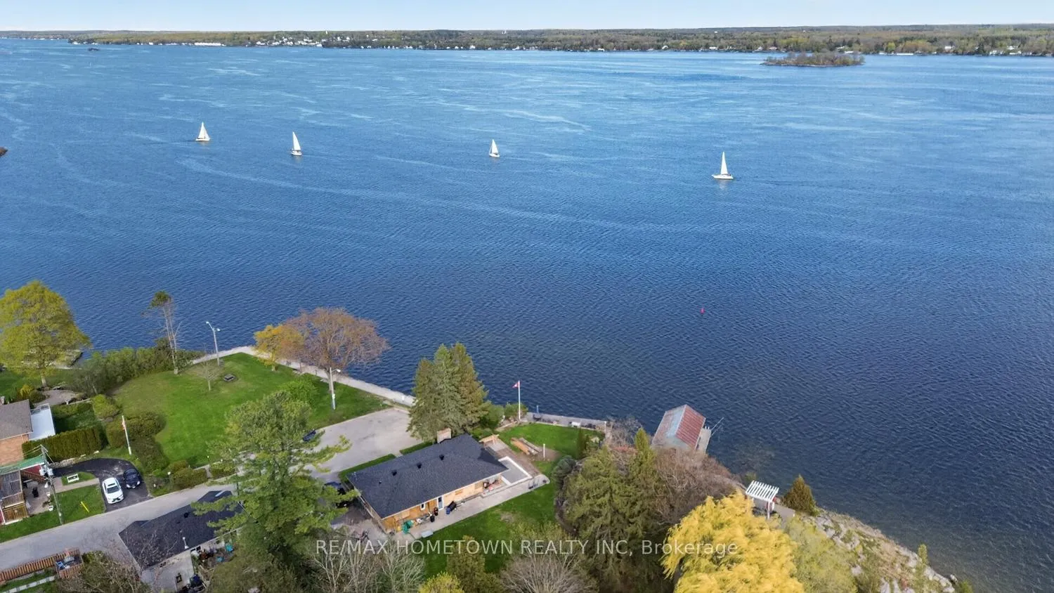 Photo 40 of 14 Thomas Street, Brockville — HOMEH