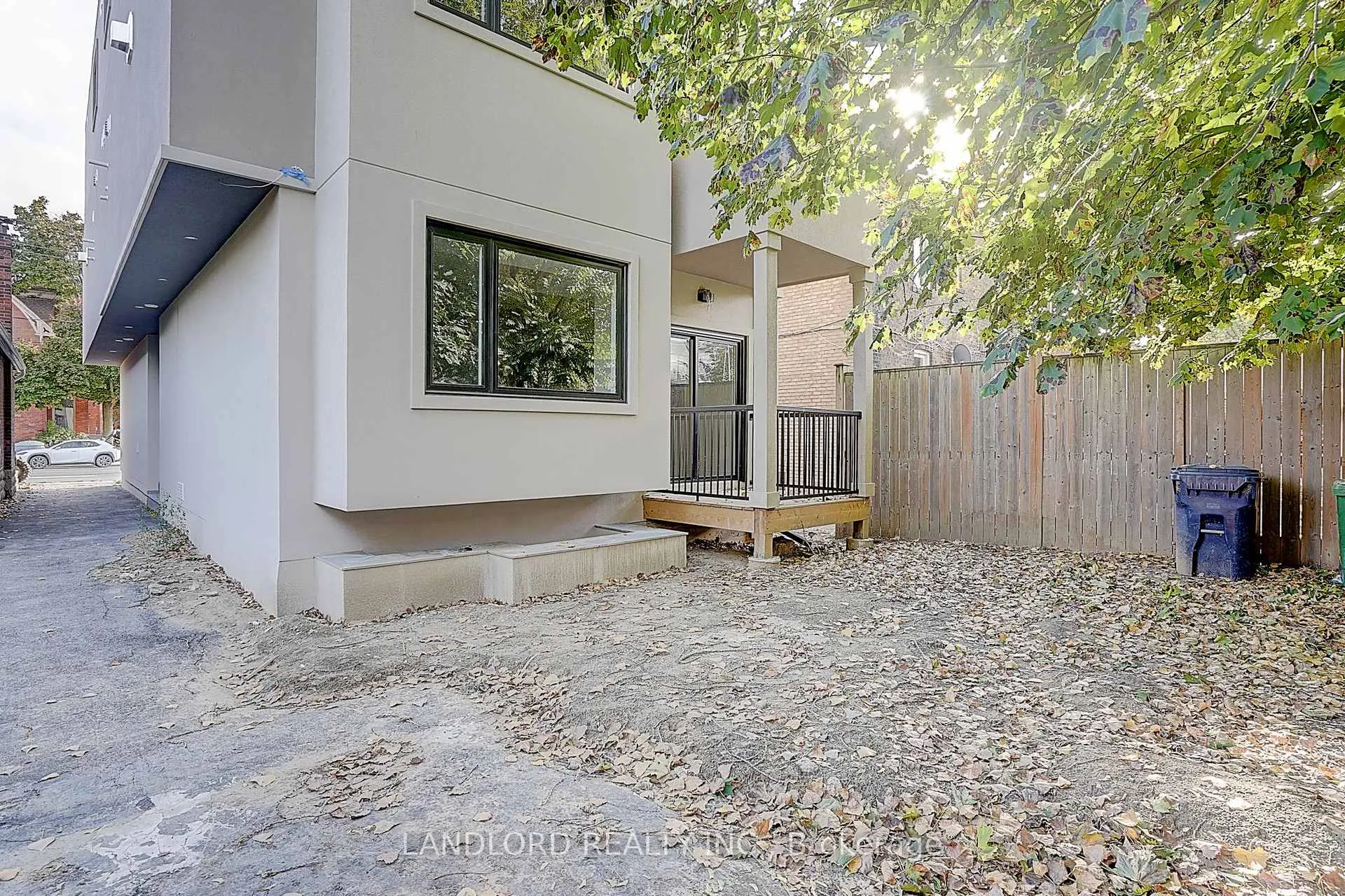 Photo 6 of Unit Unit 3, 1344 Pape Avenue, Toronto, Broadview North — HOMEH