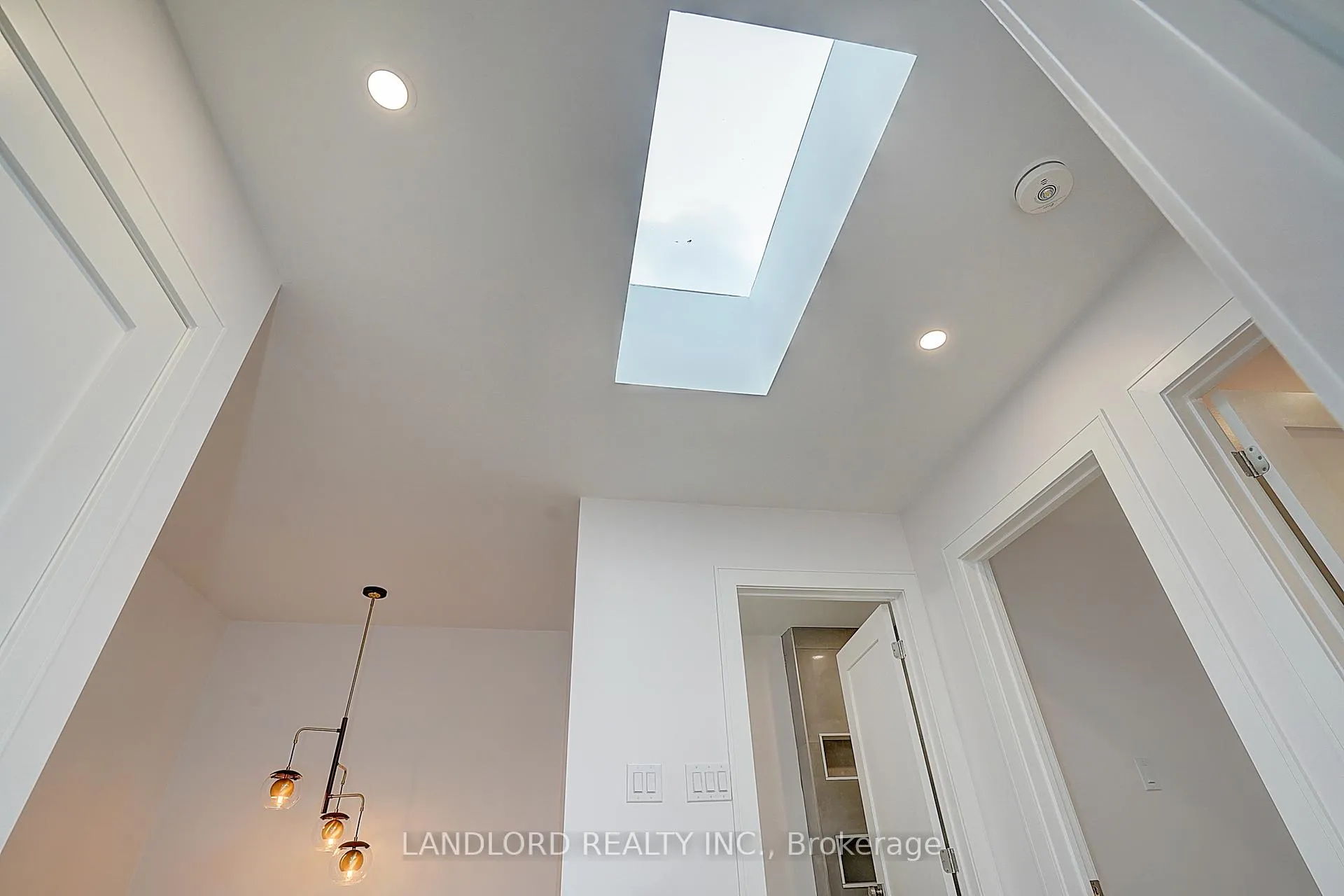 Photo 28 of Unit Unit 3, 1344 Pape Avenue, Toronto, Broadview North — HOMEH