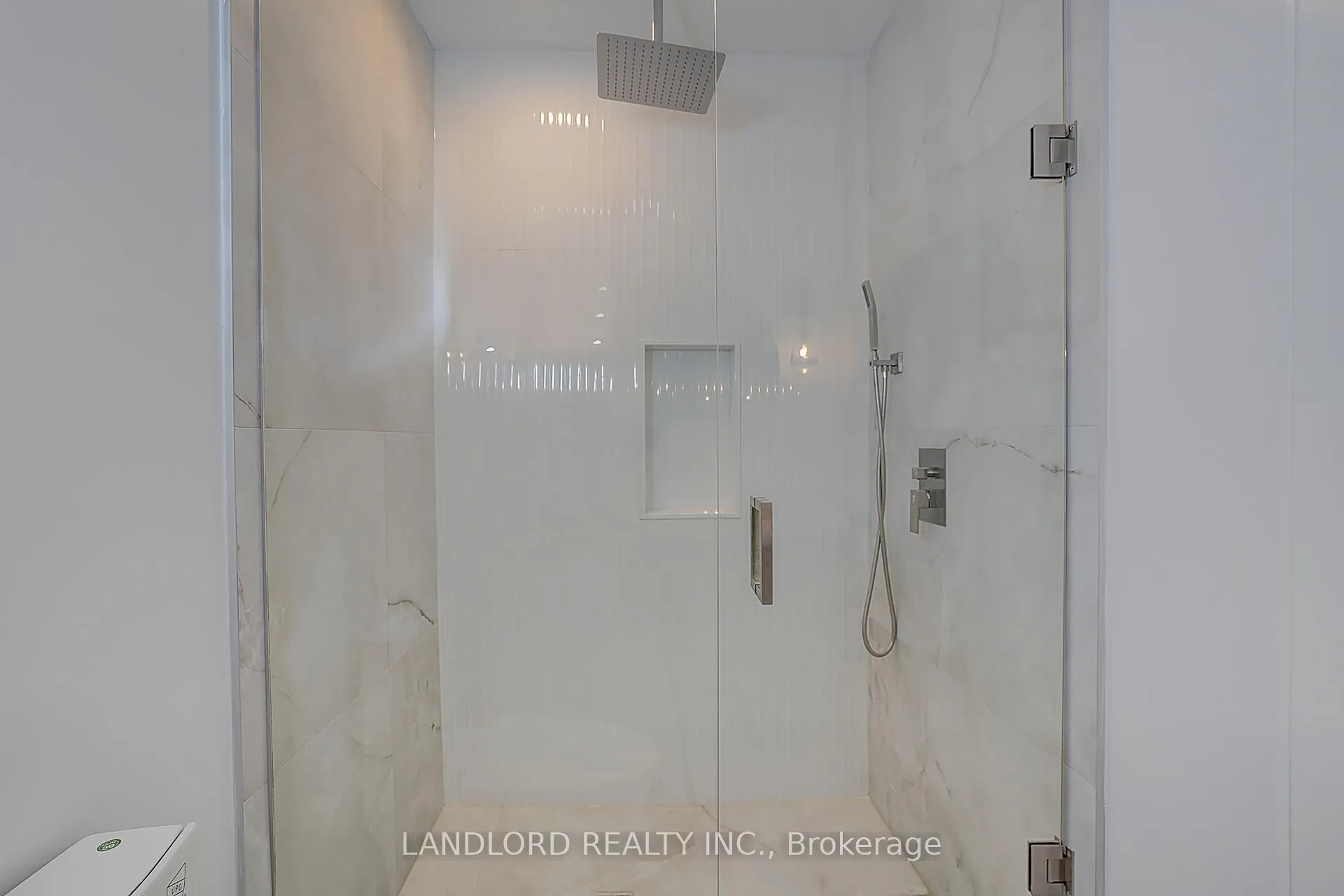 Photo 36 of Unit Unit 3, 1344 Pape Avenue, Toronto, Broadview North — HOMEH