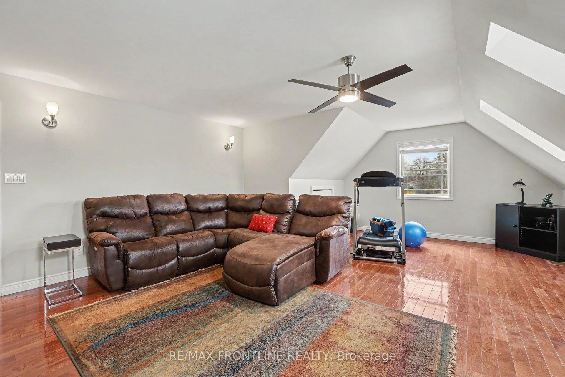 Photo 33 of 146 Orchard Crescent, Tay Valley, Bathurst/Burgess & Sherbrooke (Bathurst) Twp — HOMEH