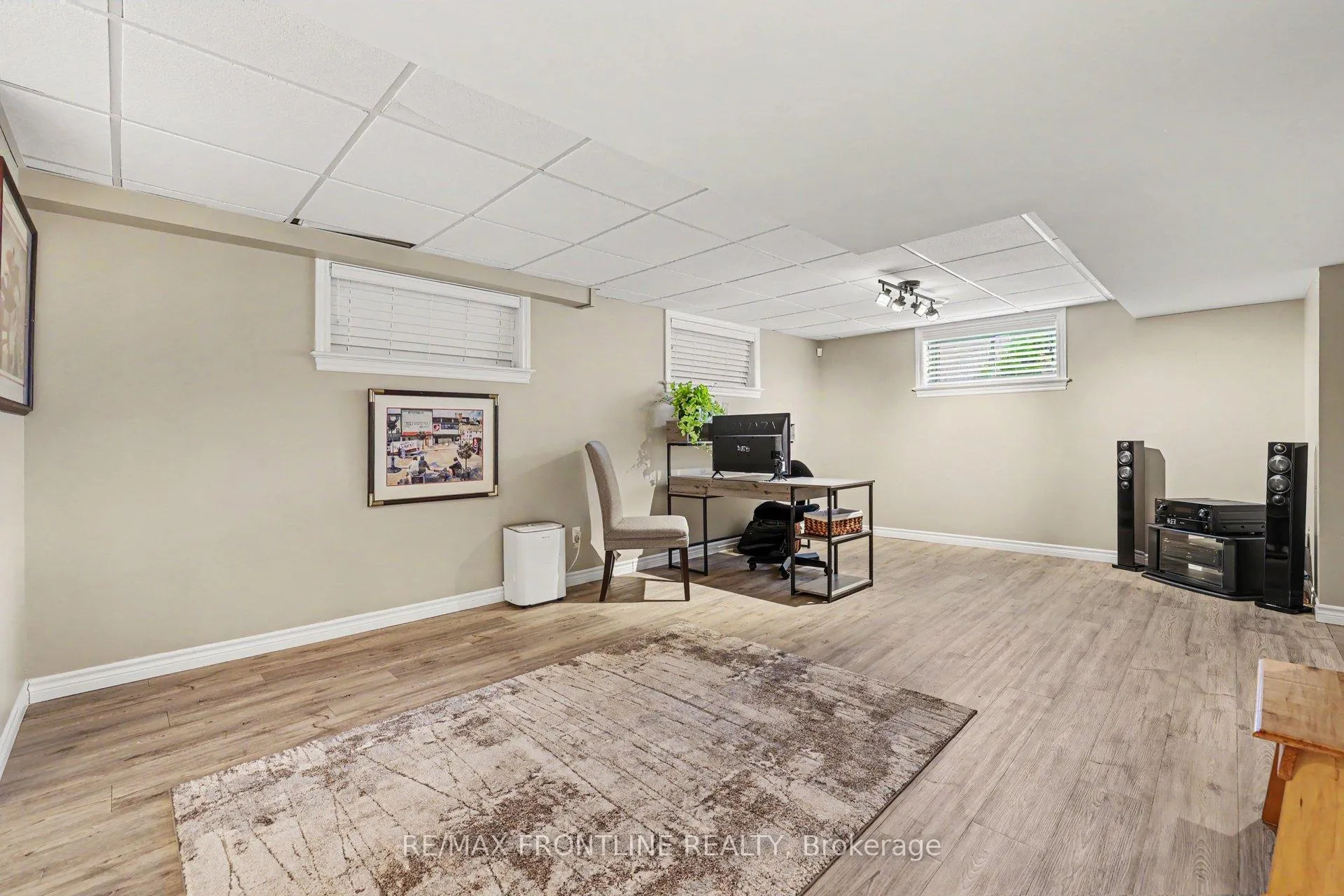Photo 39 of 146 Orchard Crescent, Tay Valley, Bathurst/Burgess & Sherbrooke (Bathurst) Twp — HOMEH