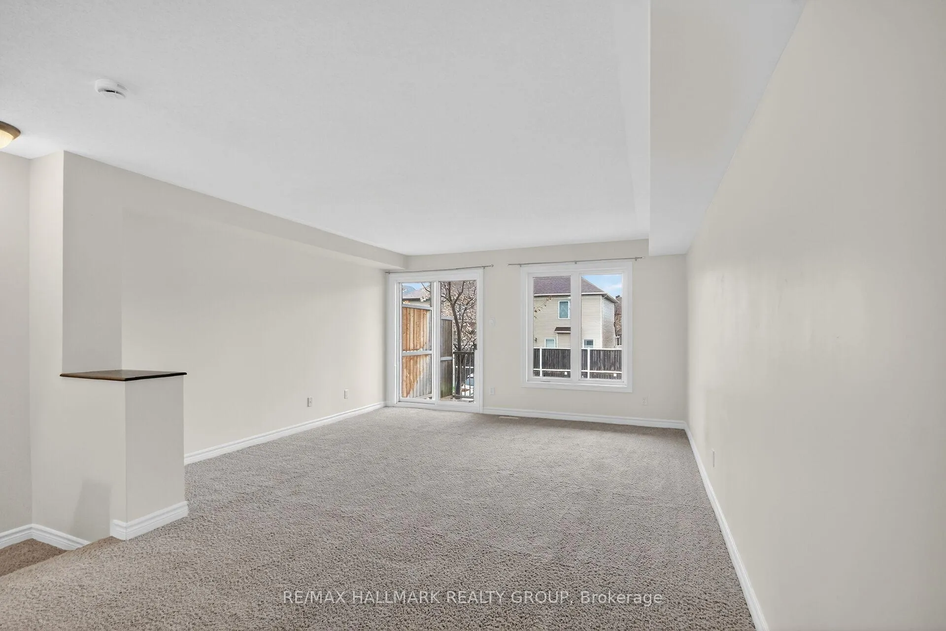 Photo 15 of 613-A Chapman Mills Drive, Ottawa, Barrhaven - Strandherd — HOMEH
