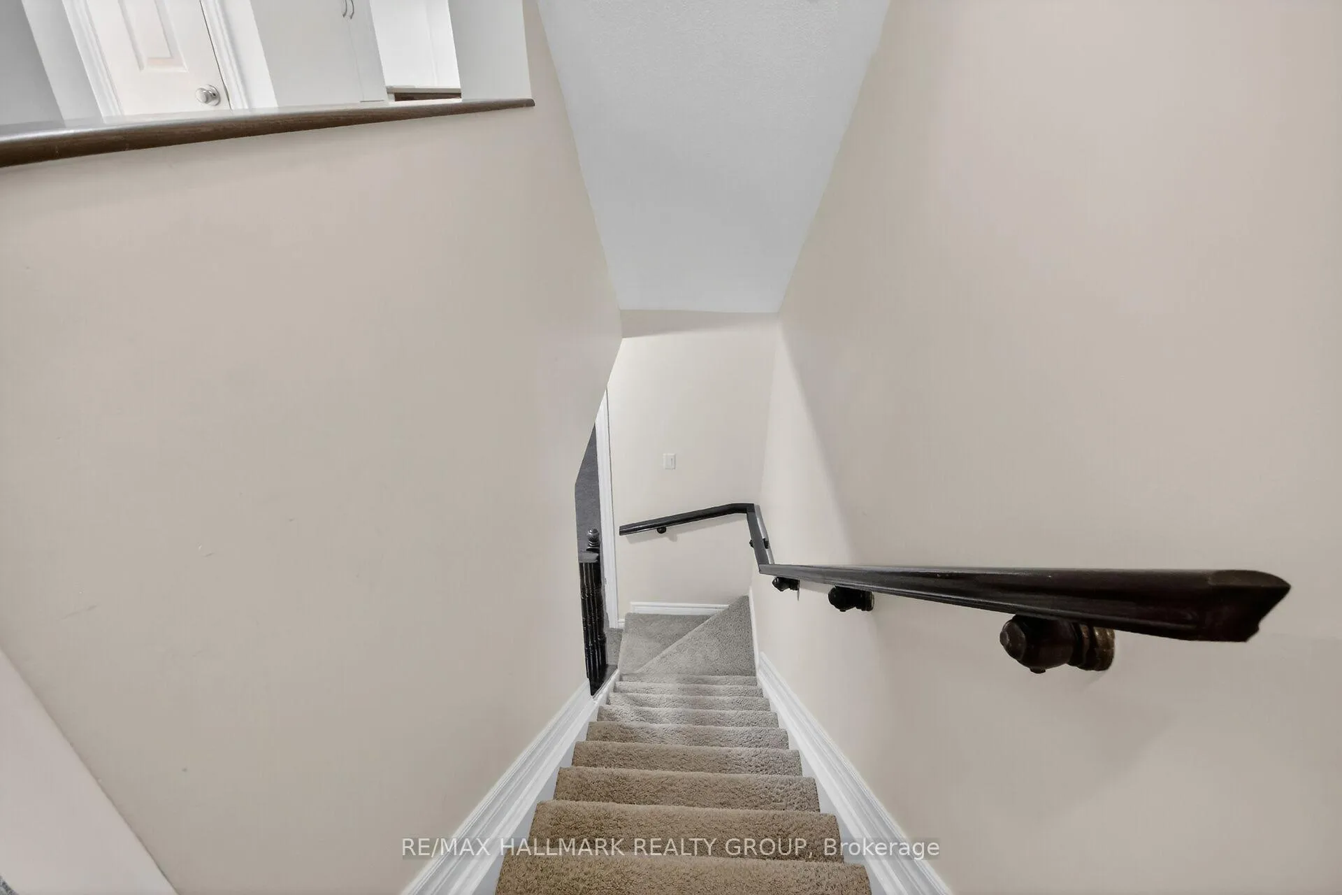 Photo 22 of 613-A Chapman Mills Drive, Ottawa, Barrhaven - Strandherd — HOMEH