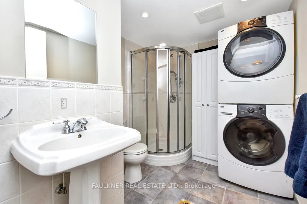 Photo 18 of 373 Halldon Place, Ottawa, Woodroffe — HOMEH