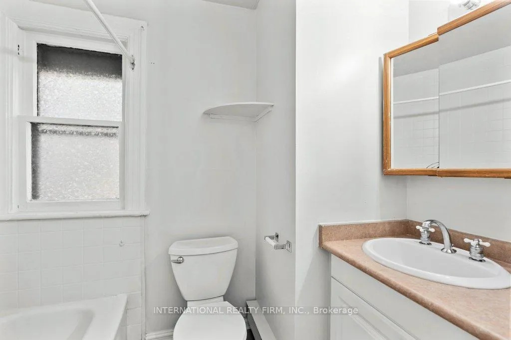 Photo 7 of 67 Ontario Avenue, Hamilton, Stinson — HOMEH