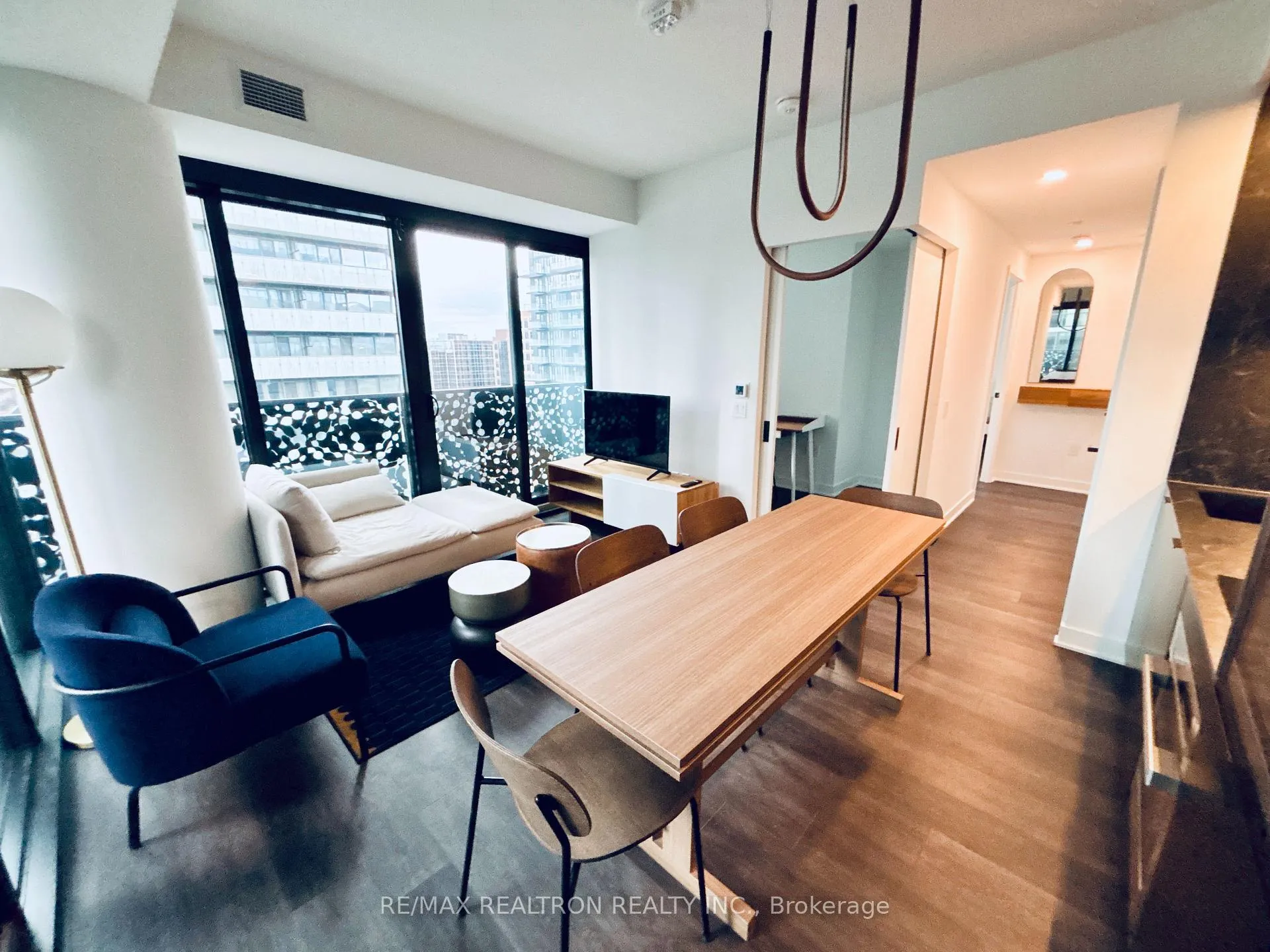 Photo 8 of Unit 1910, 55 Charles Street, Toronto, Church-Yonge Corridor — HOMEH